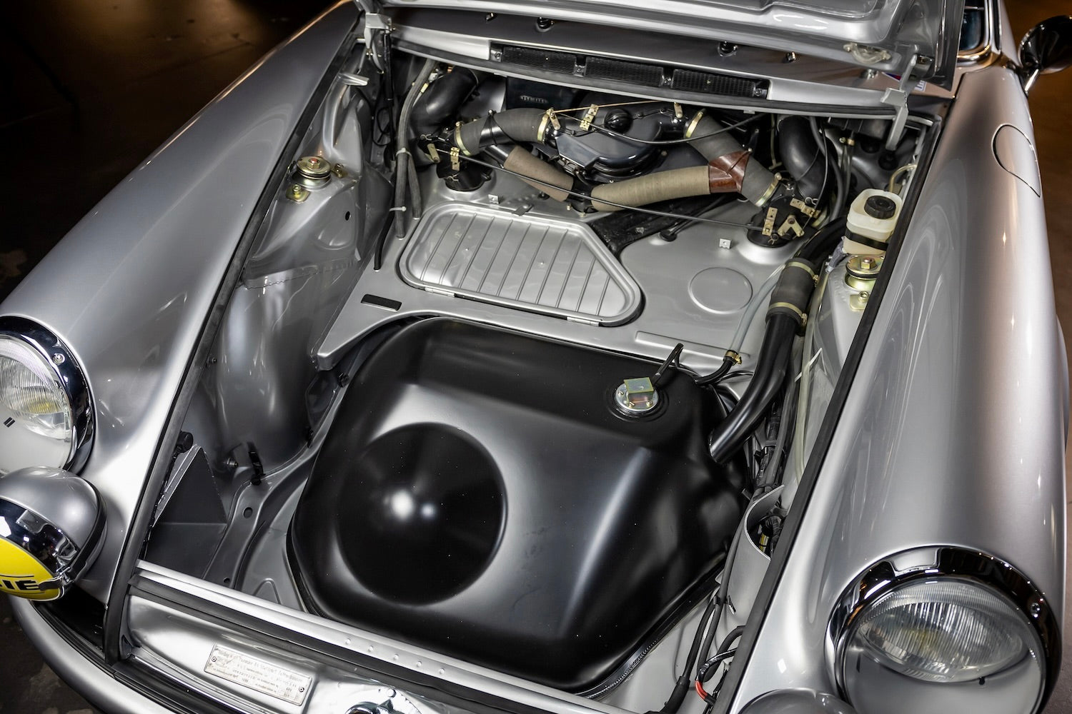 1970 Porsche 911 ST | Silver Metallic