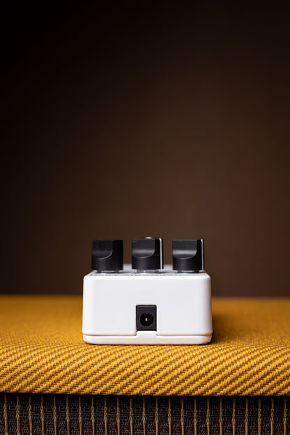 JHS 3 Harmonic Trem Pedal