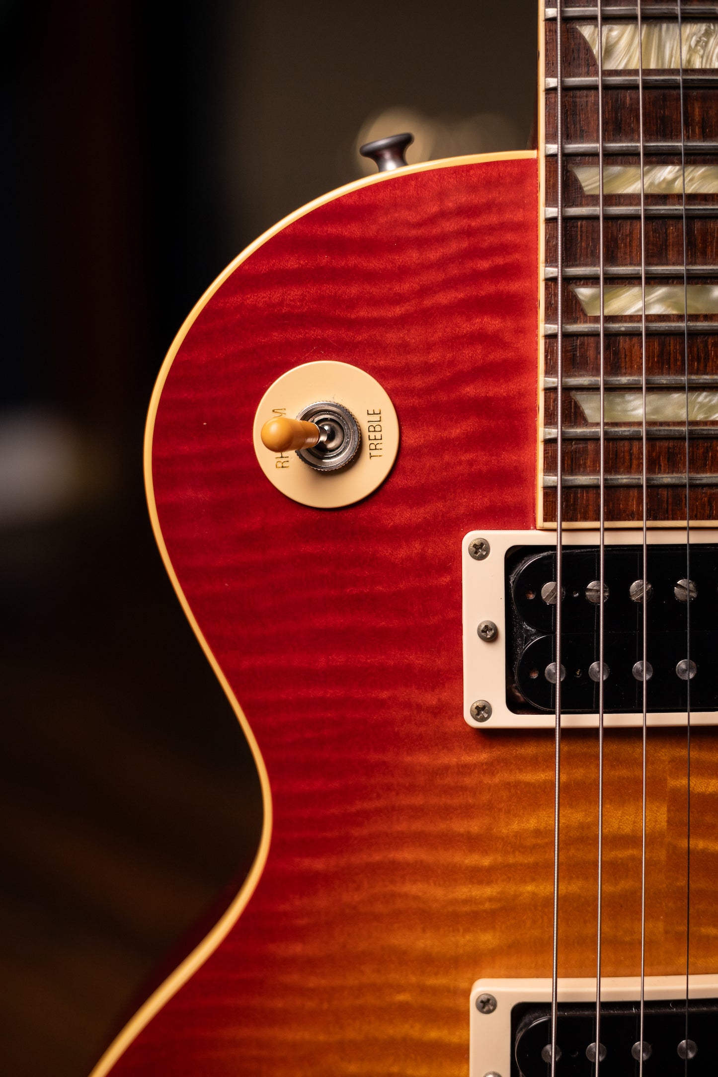 1996 Gibson Les Paul Classic Premium Plus Electric Guitar - Cherry Sunburst