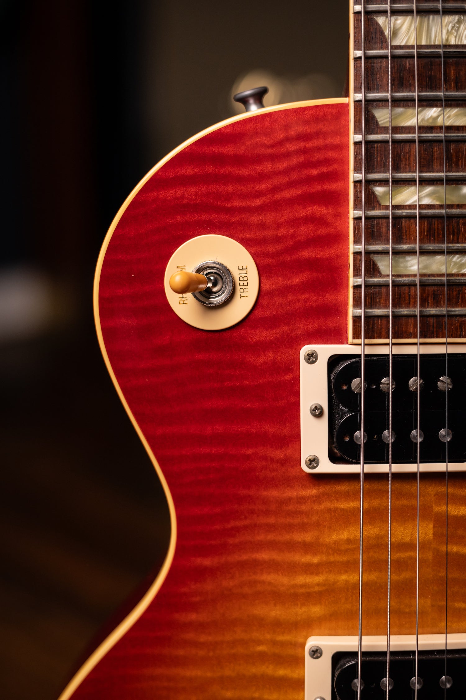 1996 Gibson Les Paul Classic Premium Plus Electric Guitar - Cherry Sunburst