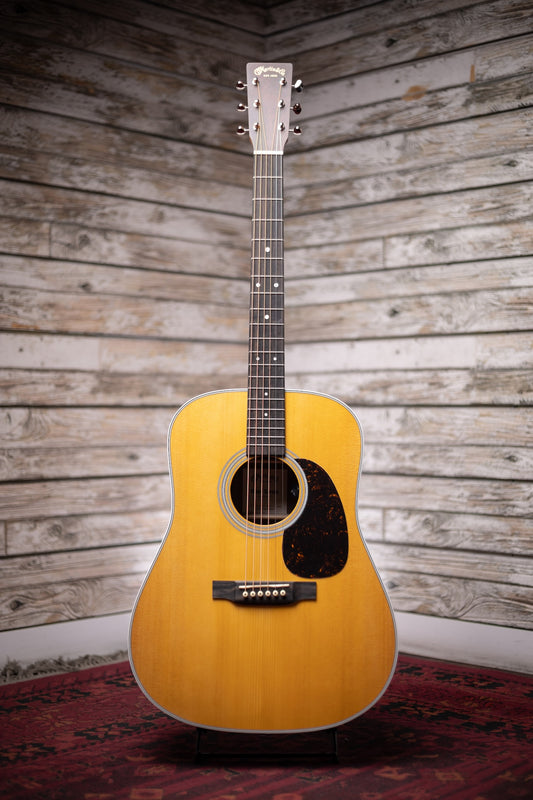 Martin D-13E Retro Spruce/Walnut