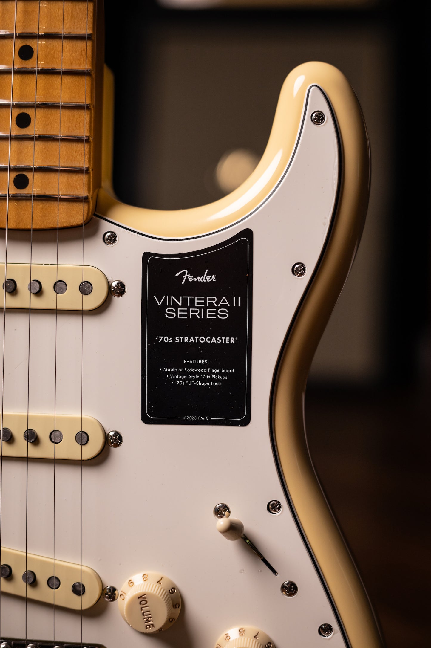 Fender Vintera II '70s Stratocaster Electric Guitar - Vintage White