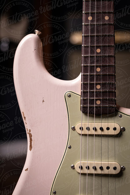 Fender Custom Shop Late 1962 Stratocaster® Relic® with Closet Classic Hardware Electric Guitar - Super Faded Aged Shell Pink