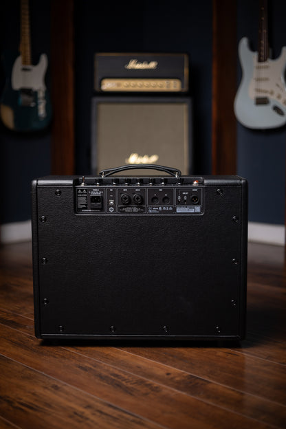 IK Multimedia TONEX Cab 700-watt 1 x 12-inch Powered Speaker Cabinet