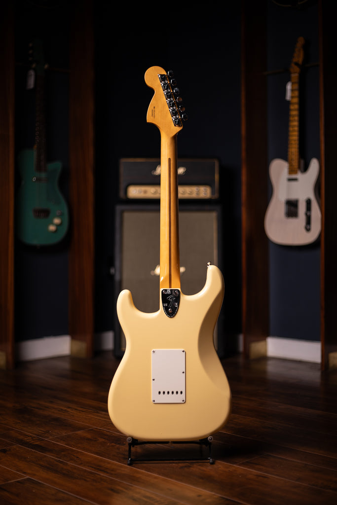 Fender Vintera II '70s Stratocaster Electric Guitar - Vintage White