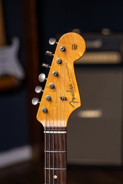 2011 Fender Custom Shop 1960 Stratocaster Relic Electric Guitar - Lake Placid Blue