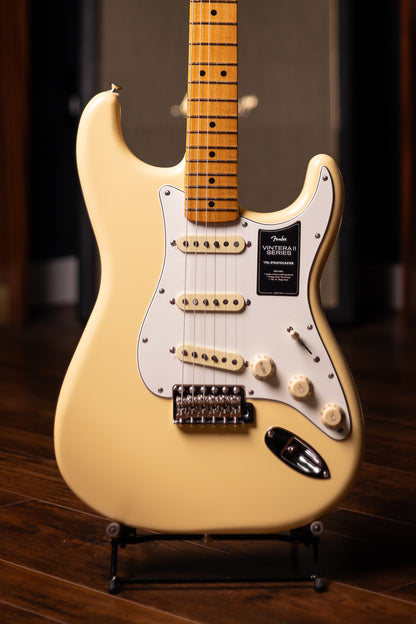 Fender Vintera II '70s Stratocaster Electric Guitar - Vintage White