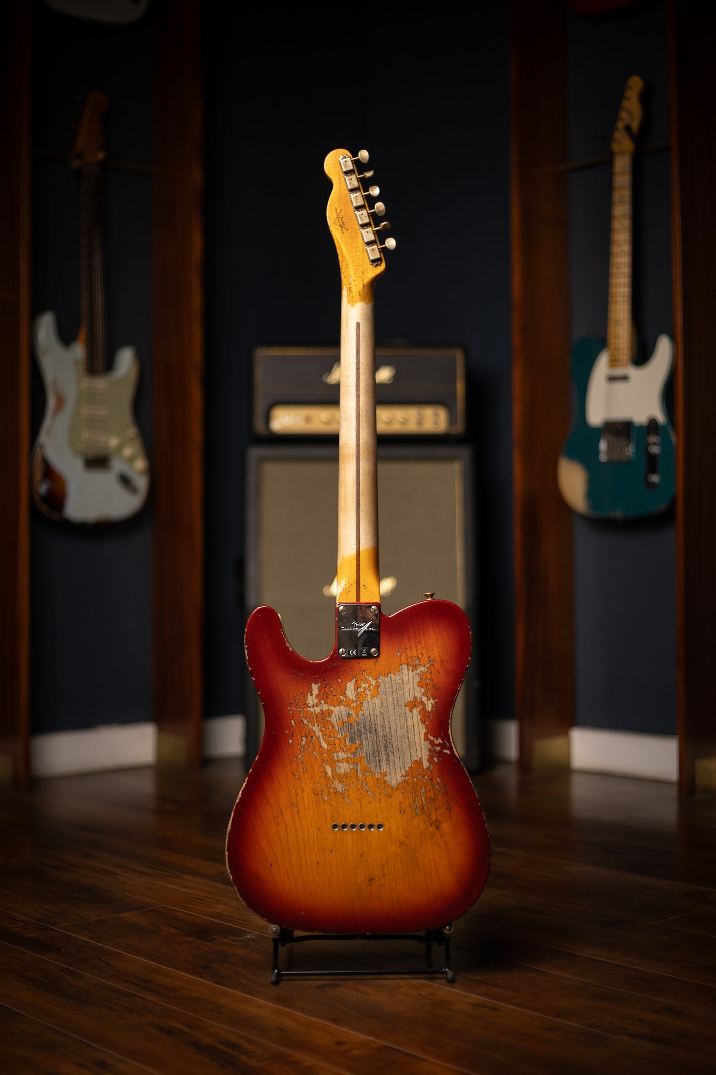 Fender Custom Shop 1952 Telecaster Super Heavy Relic Electric Guitar - Aged Cherry Sunburst