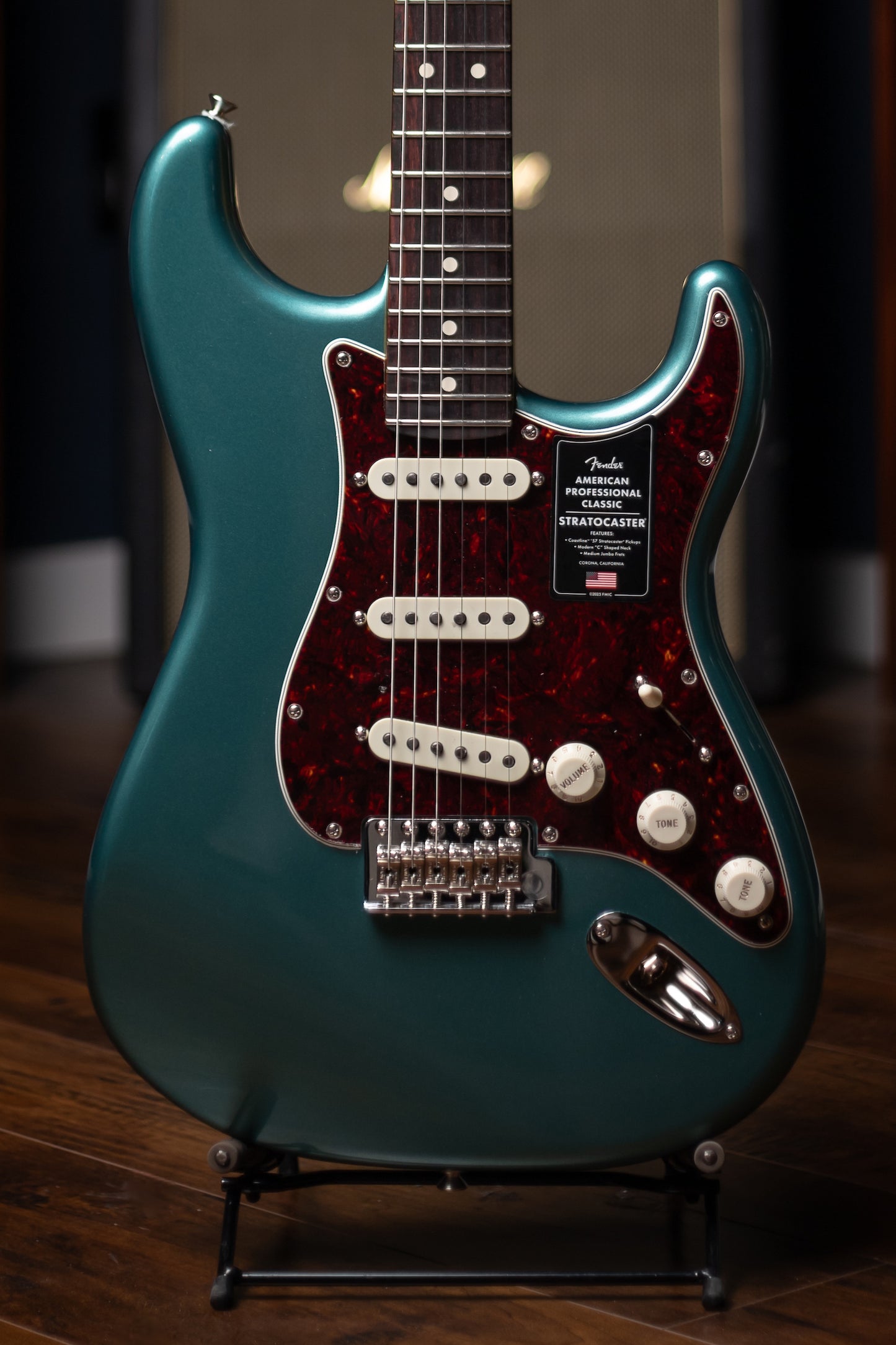 Fender American Professional Classic Stratocaster® Electric Guitar - Sherwood Green Metallic