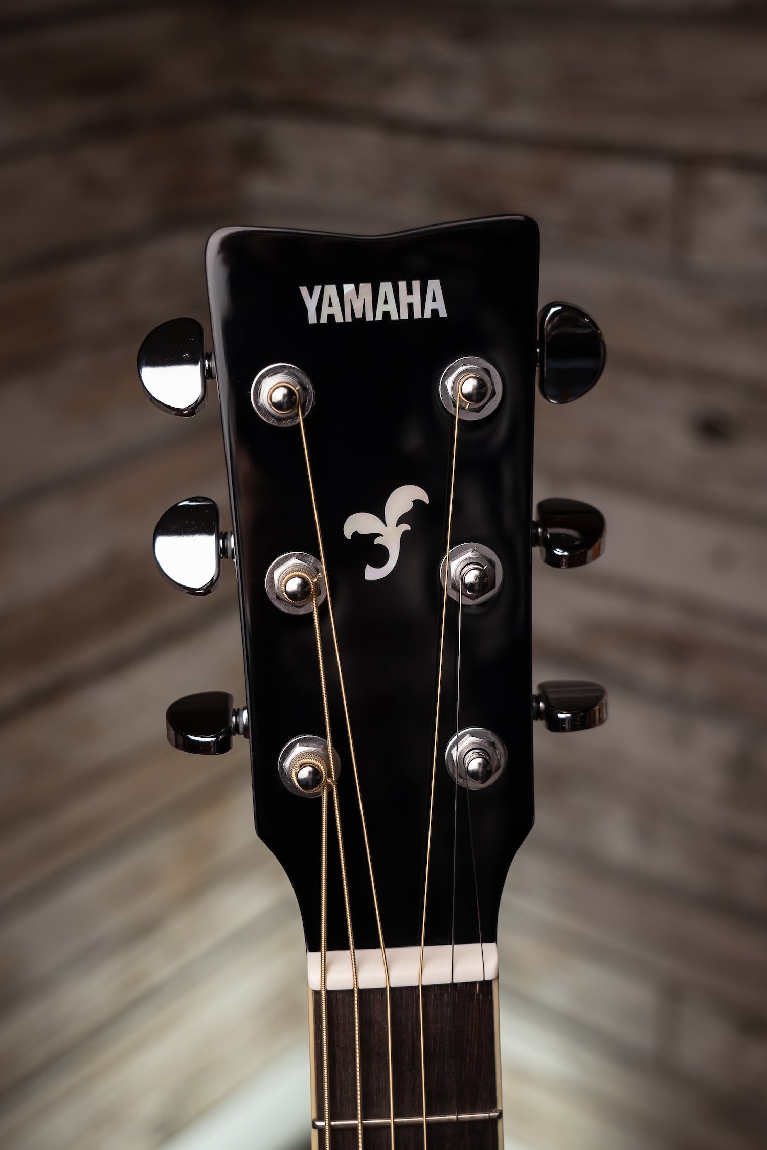 Yamaha FGC-TA TransAcoustic Guitar - Black