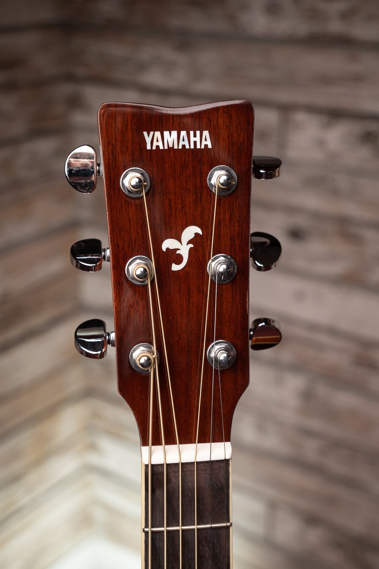 Yamaha FGC-TA TransAcoustic Dreadnought Acoustic-Electric Guitar - Brown Sunburst