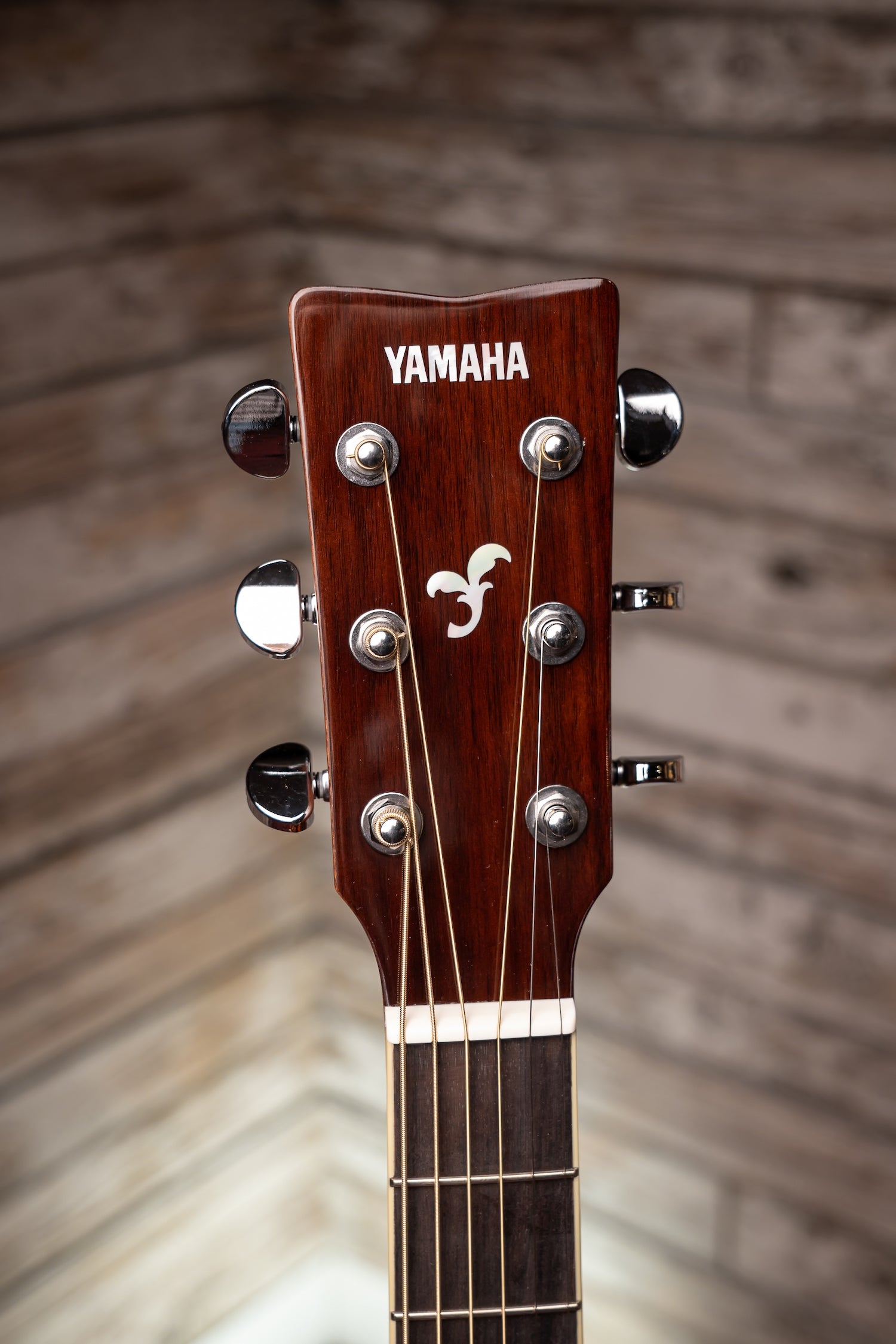 Yamaha FGC-TA TransAcoustic Dreadnought Acoustic-Electric Guitar - Brown Sunburst