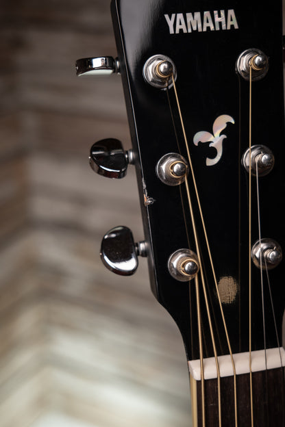 Yamaha FGC-TA TransAcoustic Guitar - Black