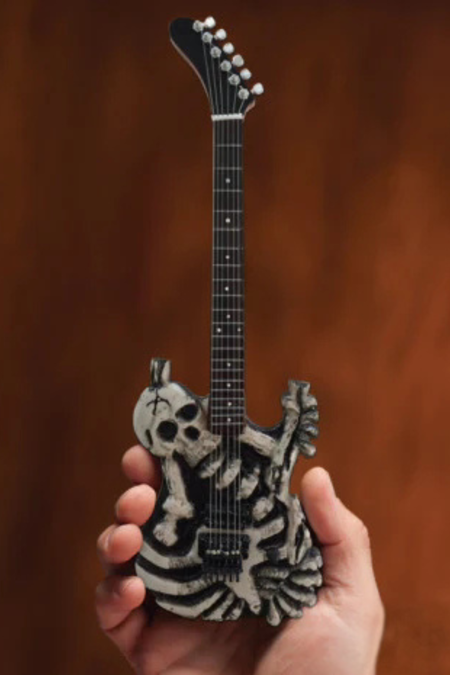 George Lynch Signature Skull & Bones J.FROG - Mini Guitar