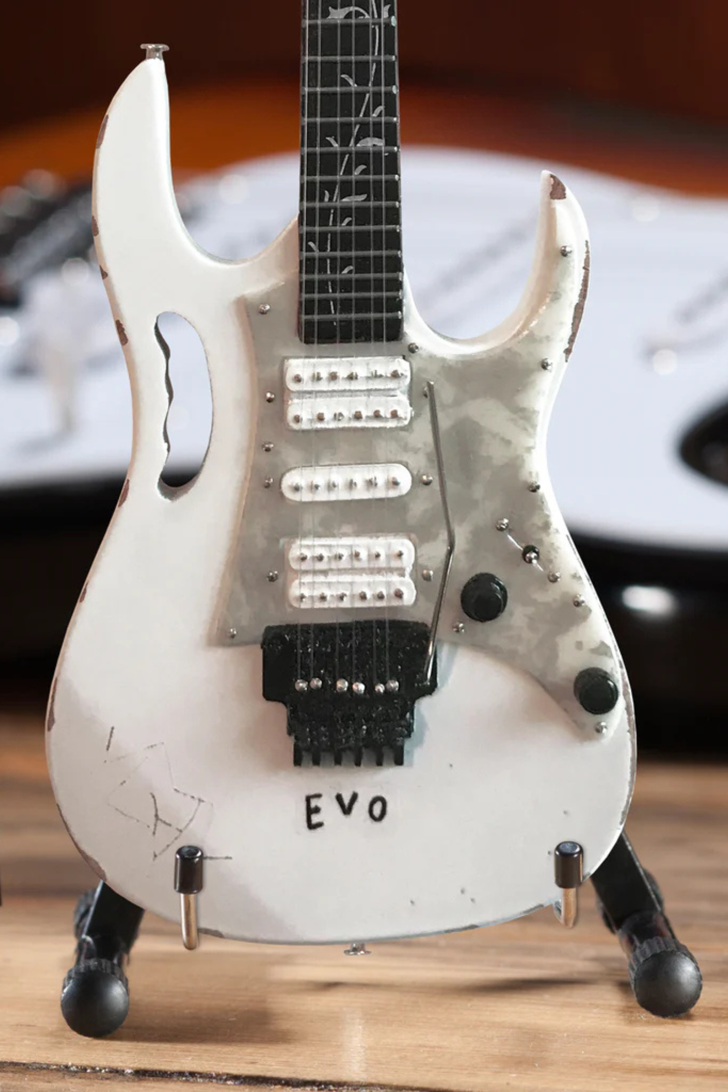 Steve Vai Vintage Ibanez JEM EVO - Mini Guitar
