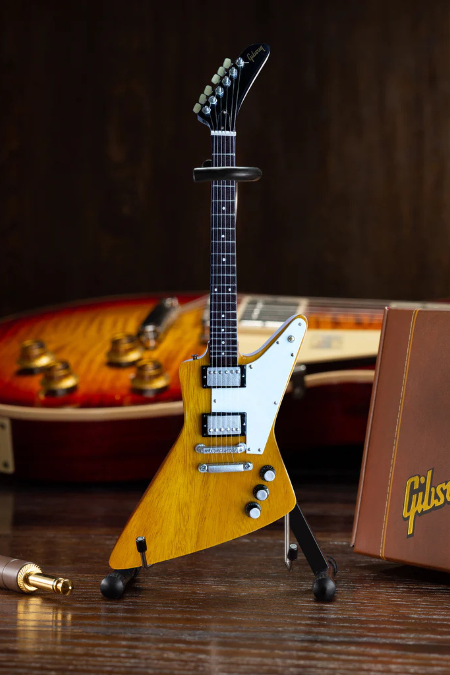 Gibson Korina Explorer 1:4 Scale Mini Guitar Model