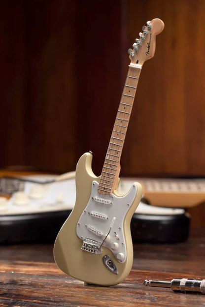 Fender Cream Stratocaster - Mini Guitar