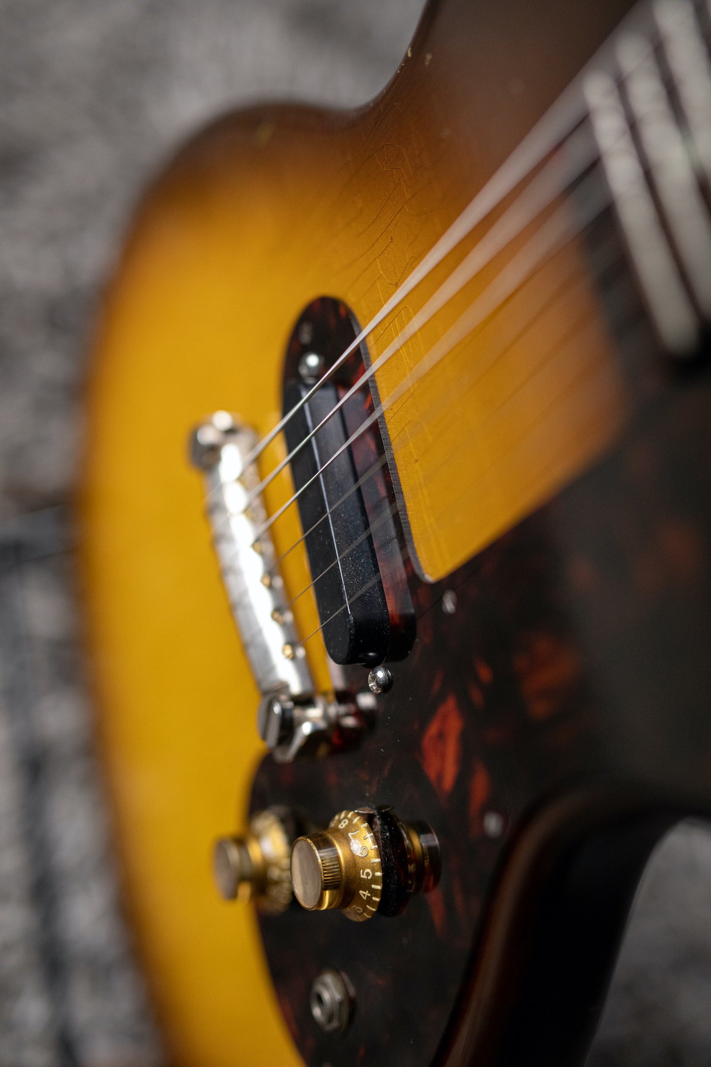 1961 Epiphone Olympic Electric Guitar - Sunburst - Walt Grace Vintage