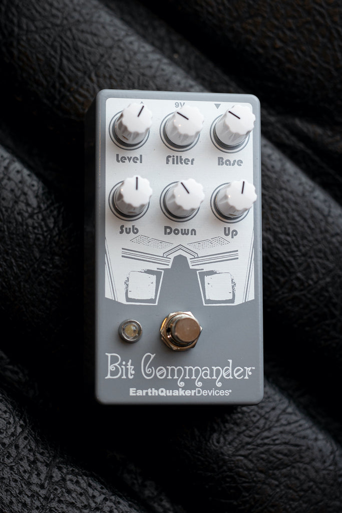 EarthQuaker Devices Bit Commander Analog Guitar Synthesizer Pedal