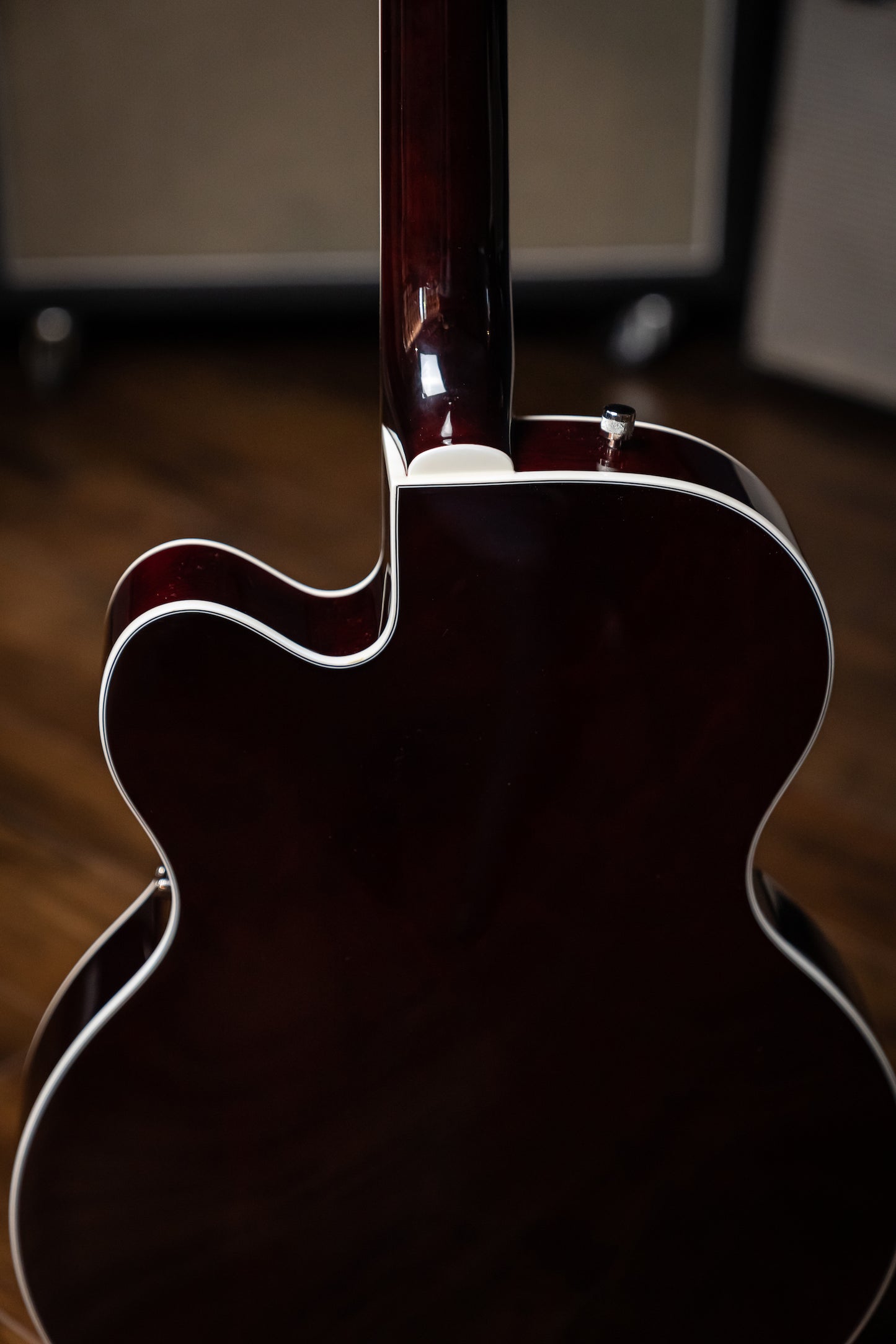 Gretsch G5420T Electromatic Classic Hollow Body Single-Cut with Bigsby - Walnut