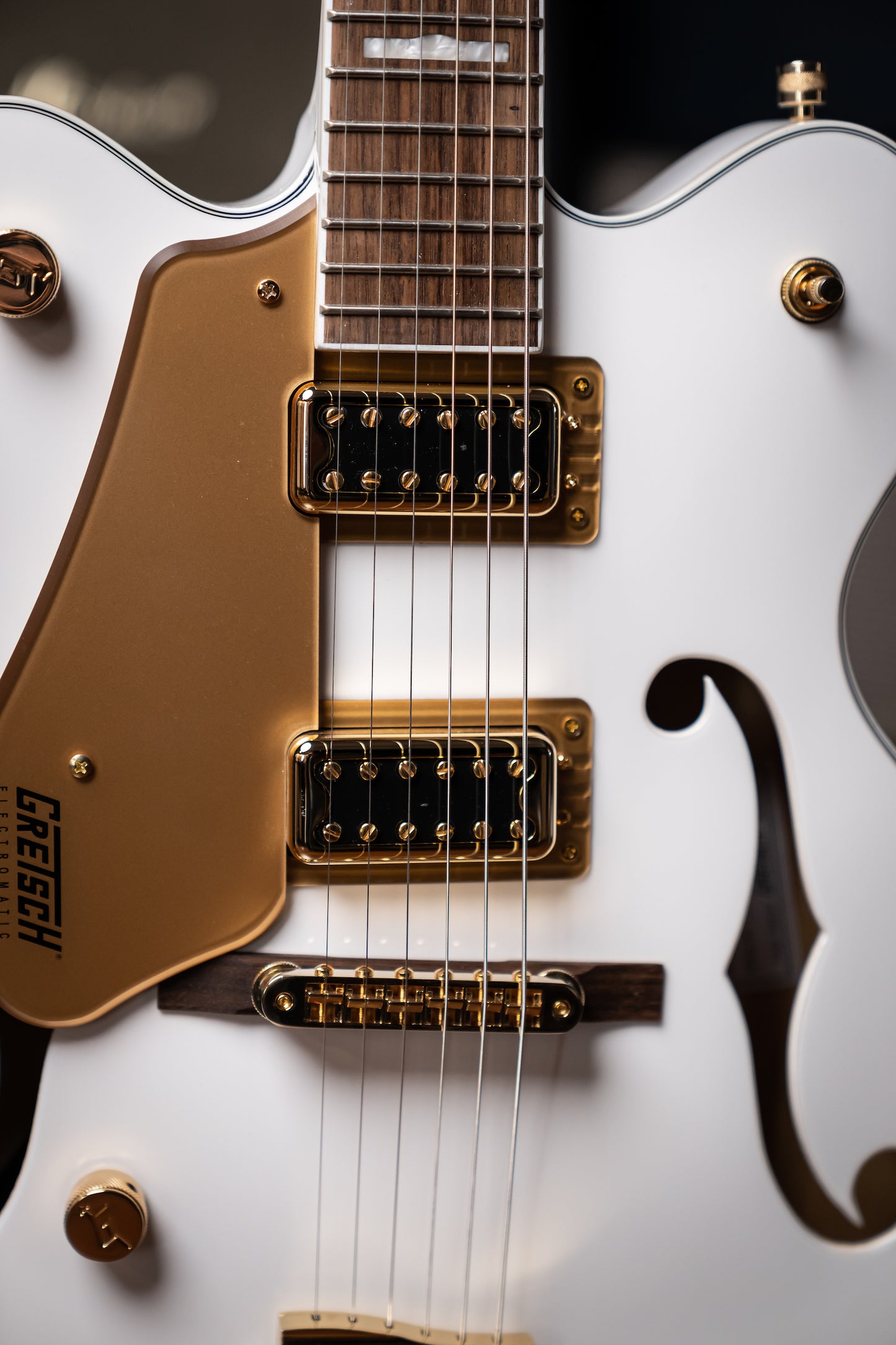 Gretsch G5422GLH Electromatic Classic Hollow body Left Handed Double-Cut with Gold Hardware Electric Guitar - Snowcrest White