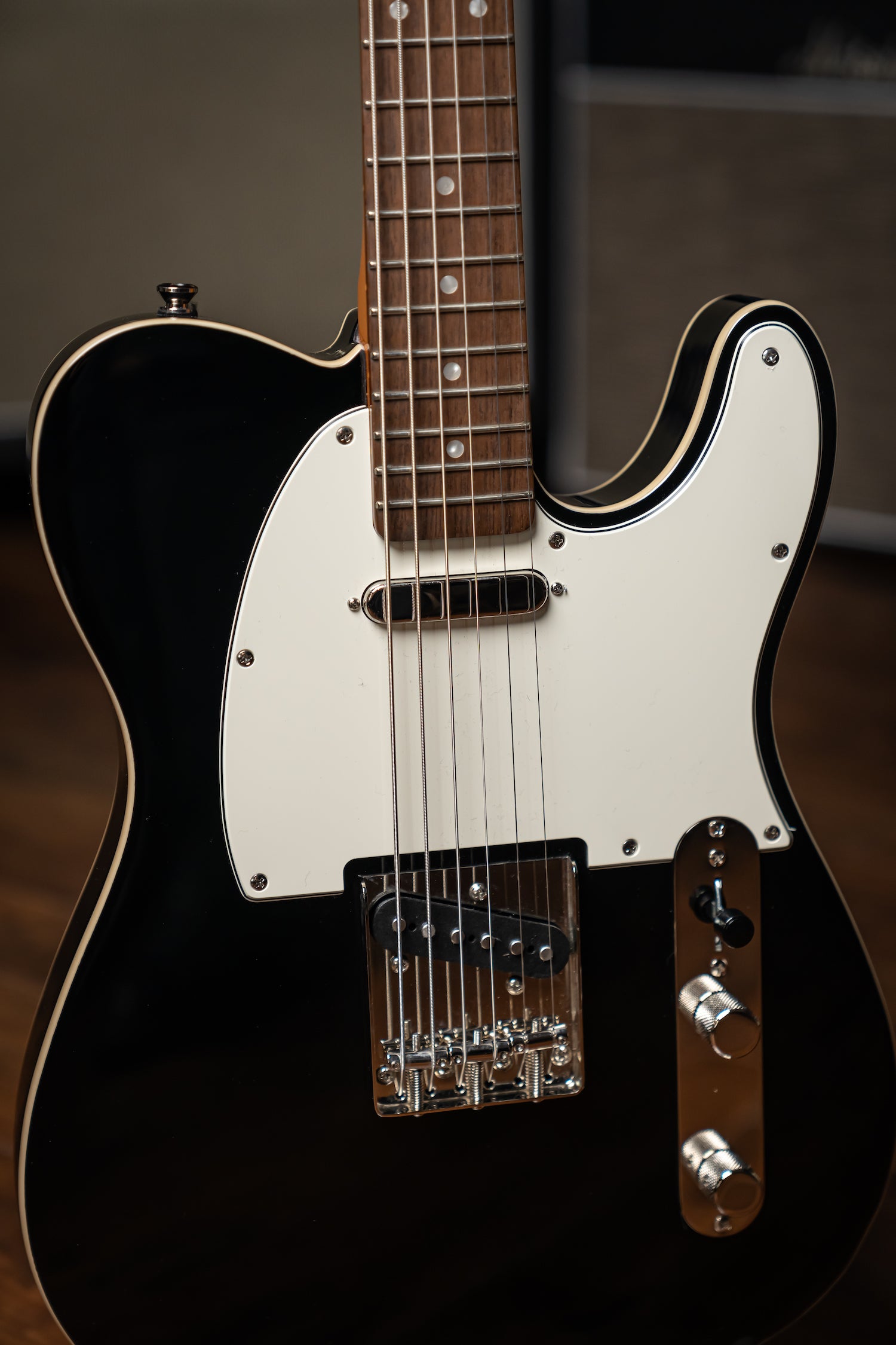 Squier Classic Vibe Baritone Custom Telecaster - Black