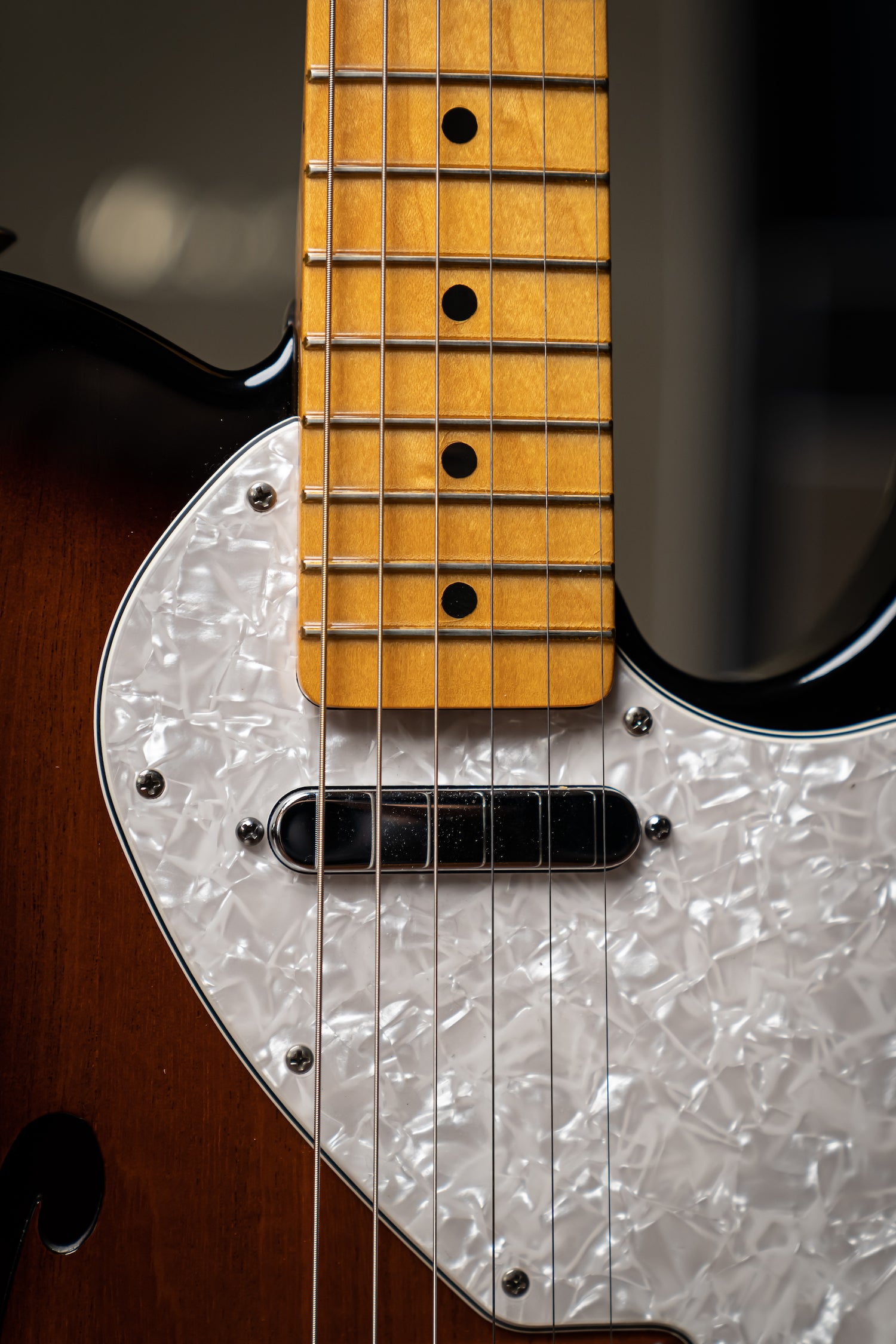 2014 Fender American Vintage ’69 Telecaster Electric Guitar - Sunburst