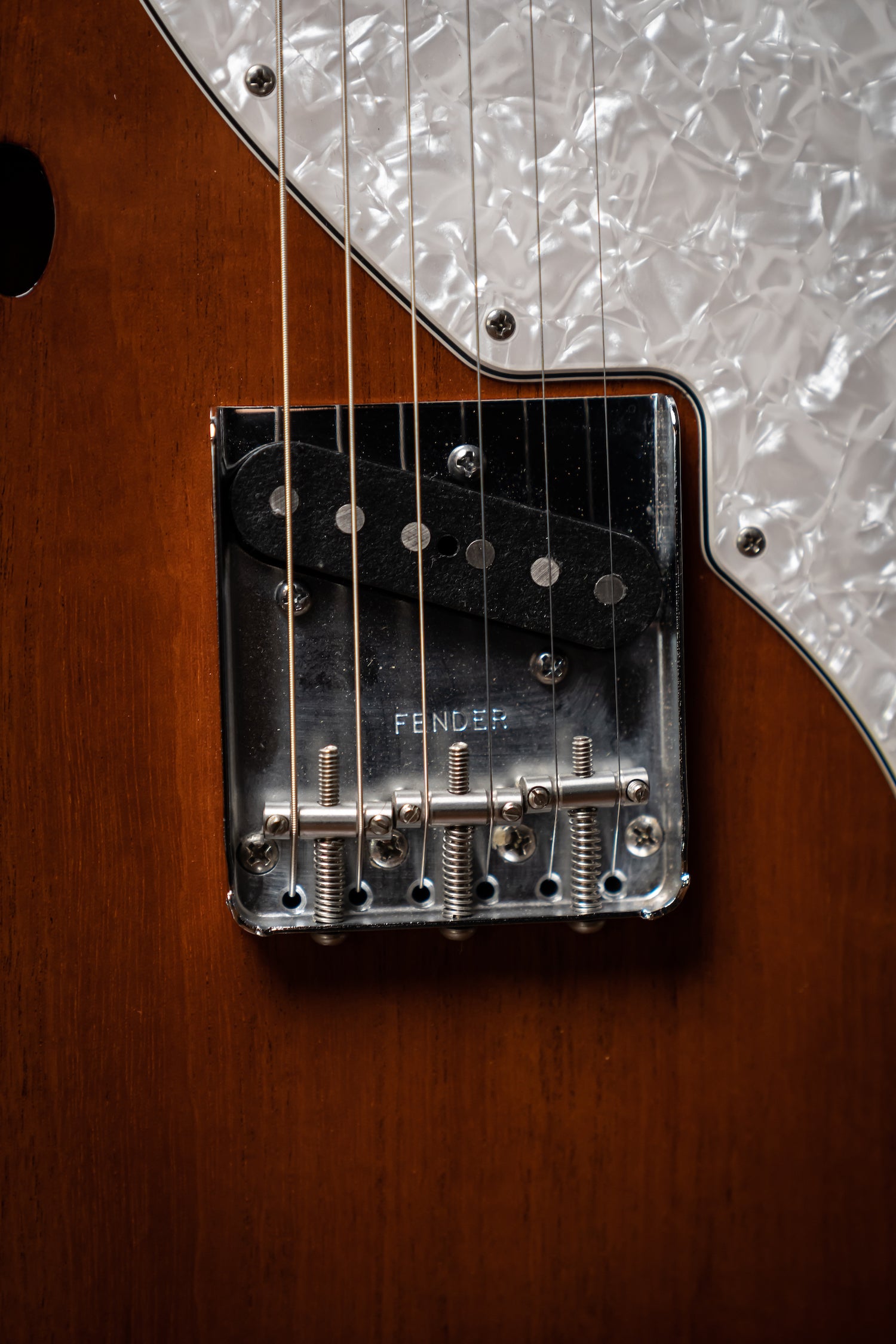 2014 Fender American Vintage ’69 Telecaster Electric Guitar - Sunburst