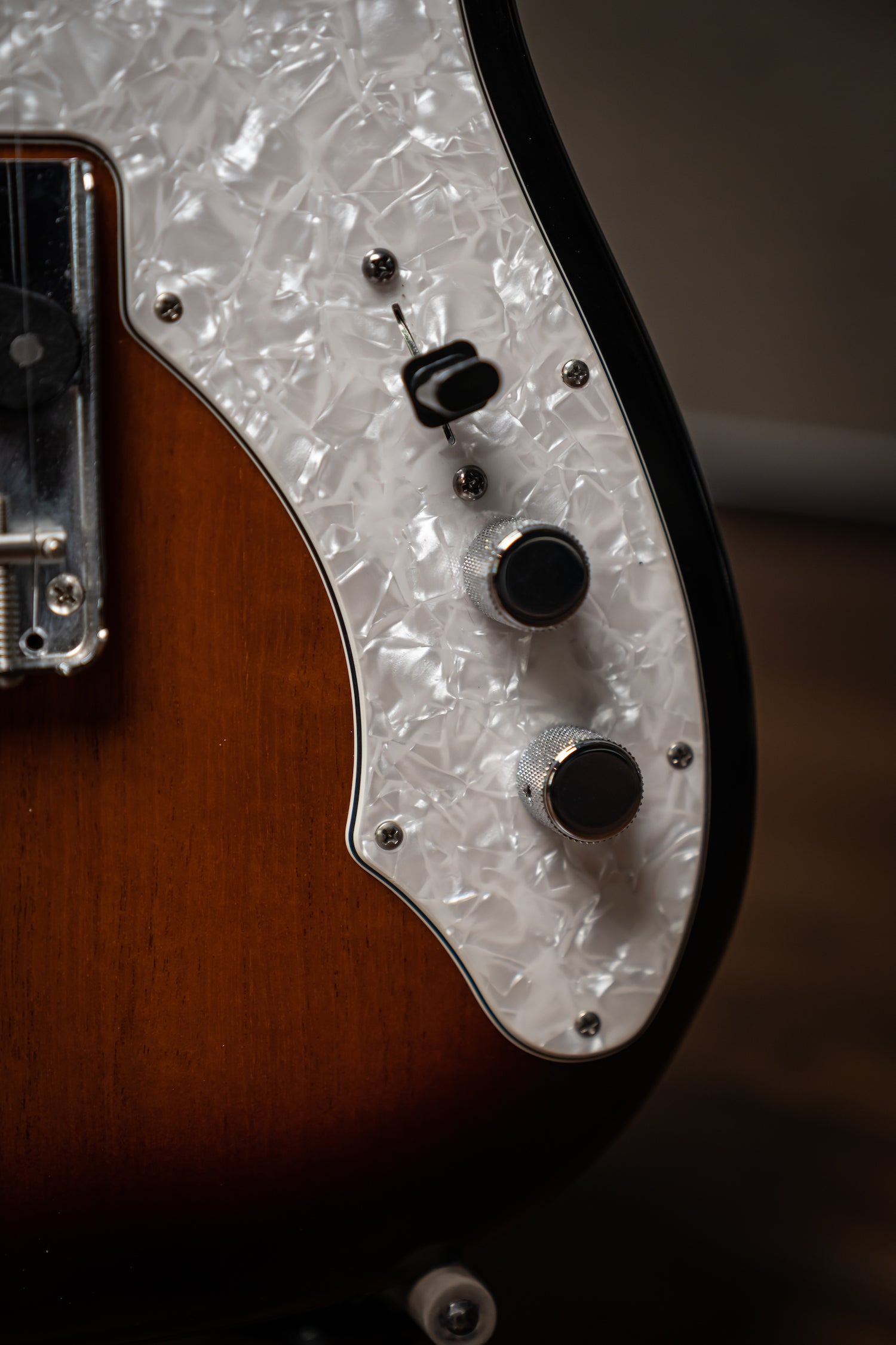 2014 Fender American Vintage ’69 Telecaster Electric Guitar - Sunburst