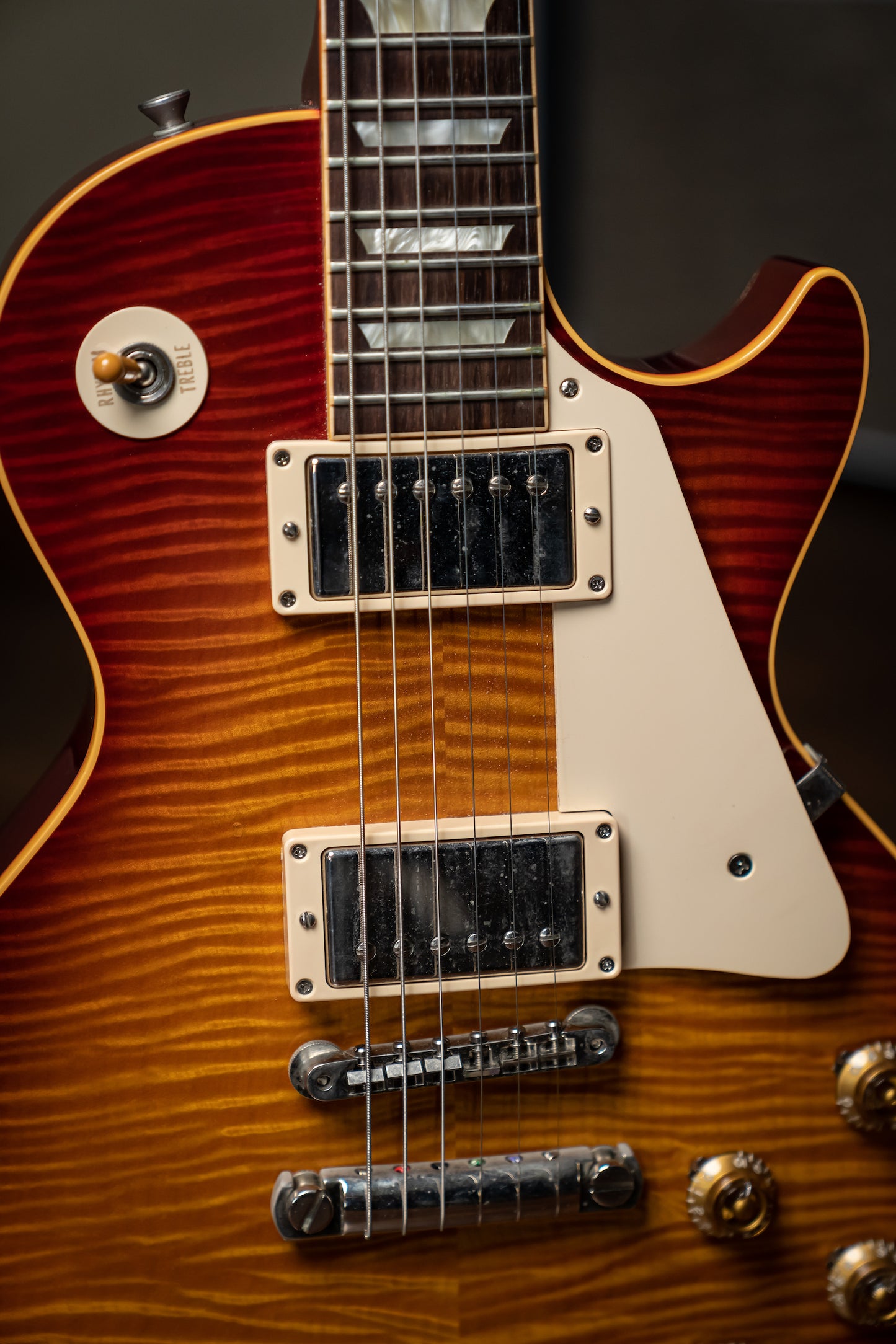 2005 Gibson Custom Shop 1959 Reissue R9 Electric Guitar - Cherry Sunburst