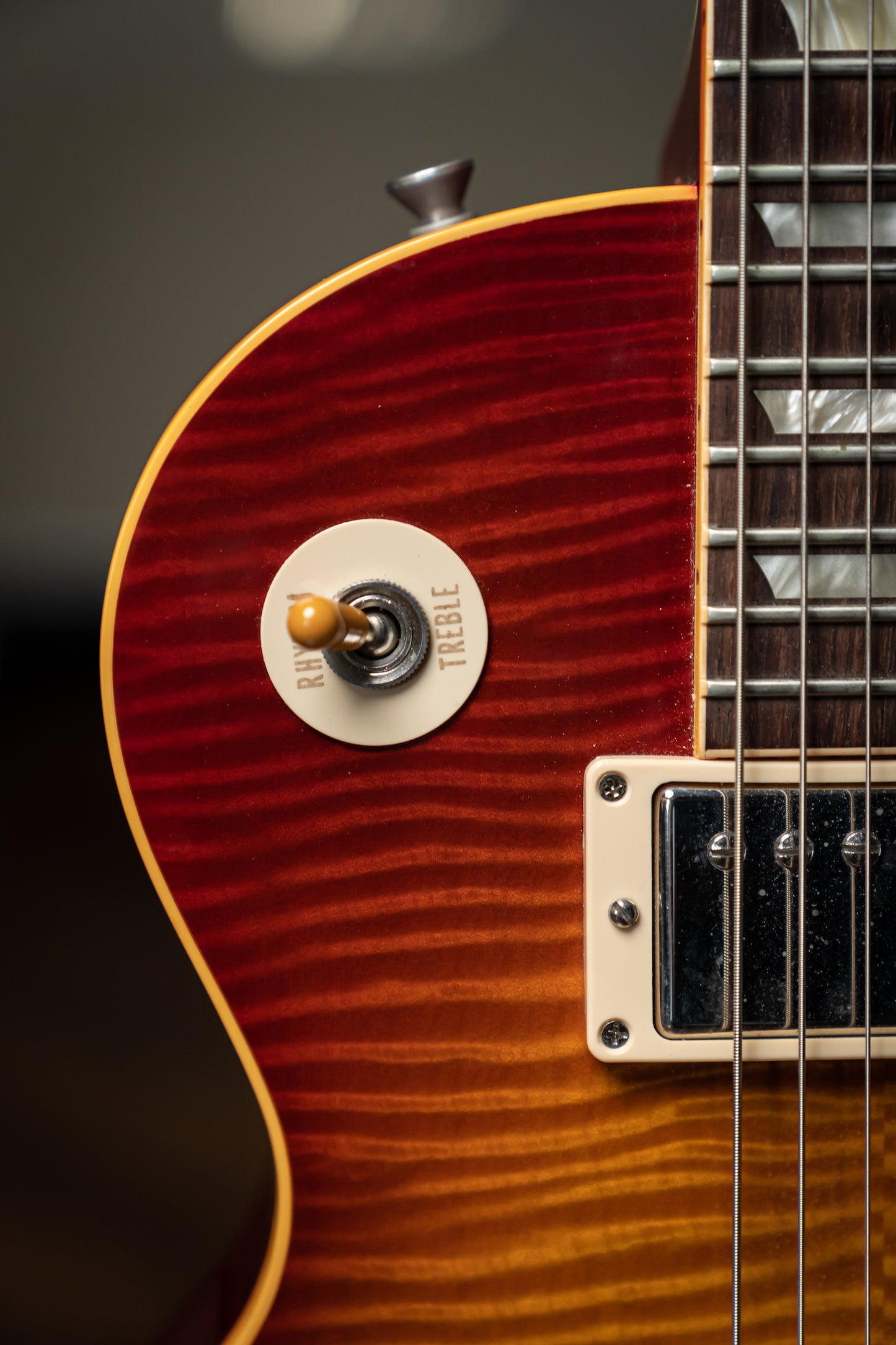 2005 Gibson Custom Shop 1959 Reissue R9 Electric Guitar - Cherry Sunburst