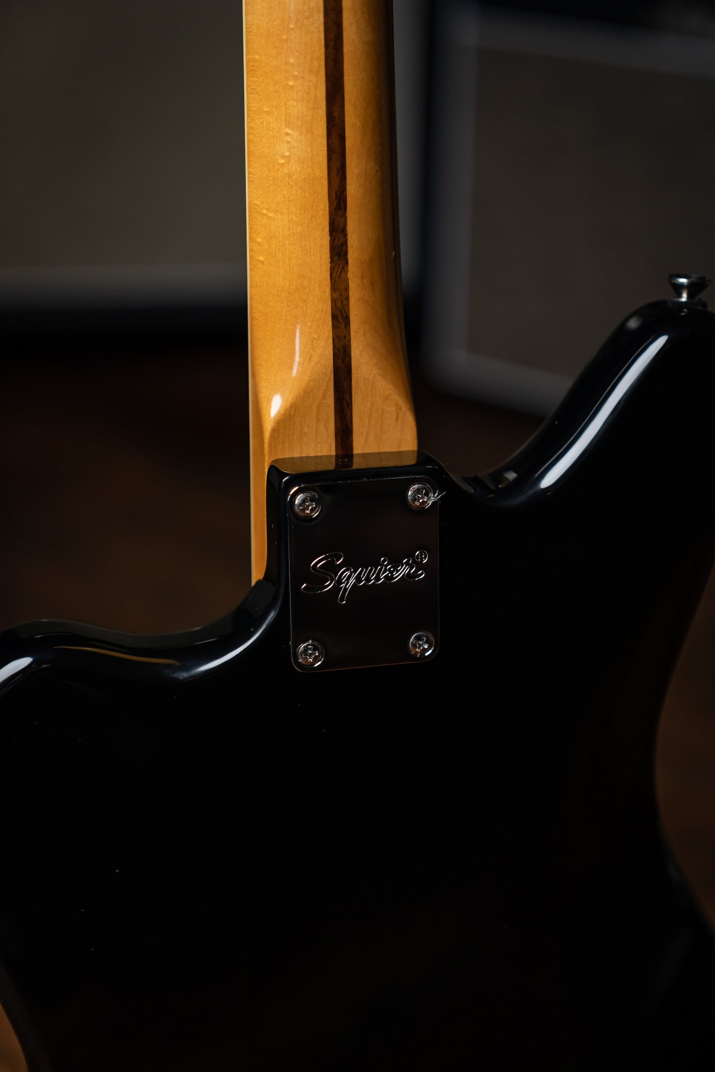 Squier Classic Vibe '70s Jaguar Electric Guitar - Black