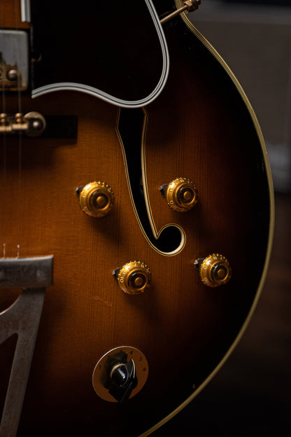 1961 Gibson Super 400 CES with Factory Varitone Stereo Electric Guitar - Sunburst ( GAVE BACK )
