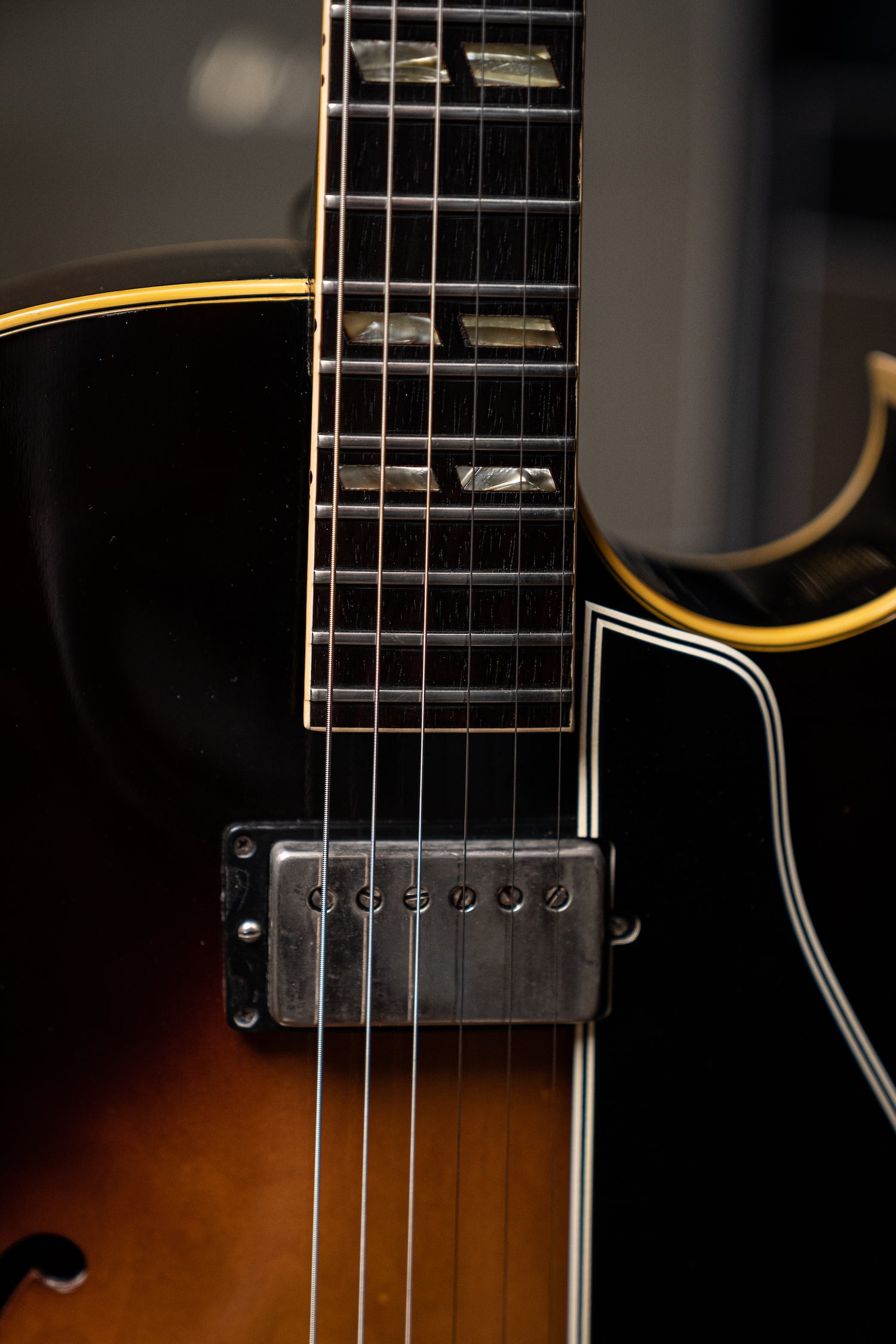 1961 Gibson ES-175 Single Pickup Electric Guitar - Sunburst