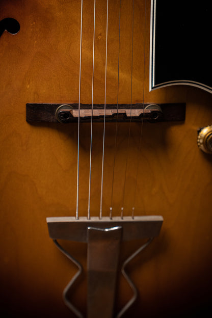 1961 Gibson ES-175 Single Pickup Electric Guitar - Sunburst