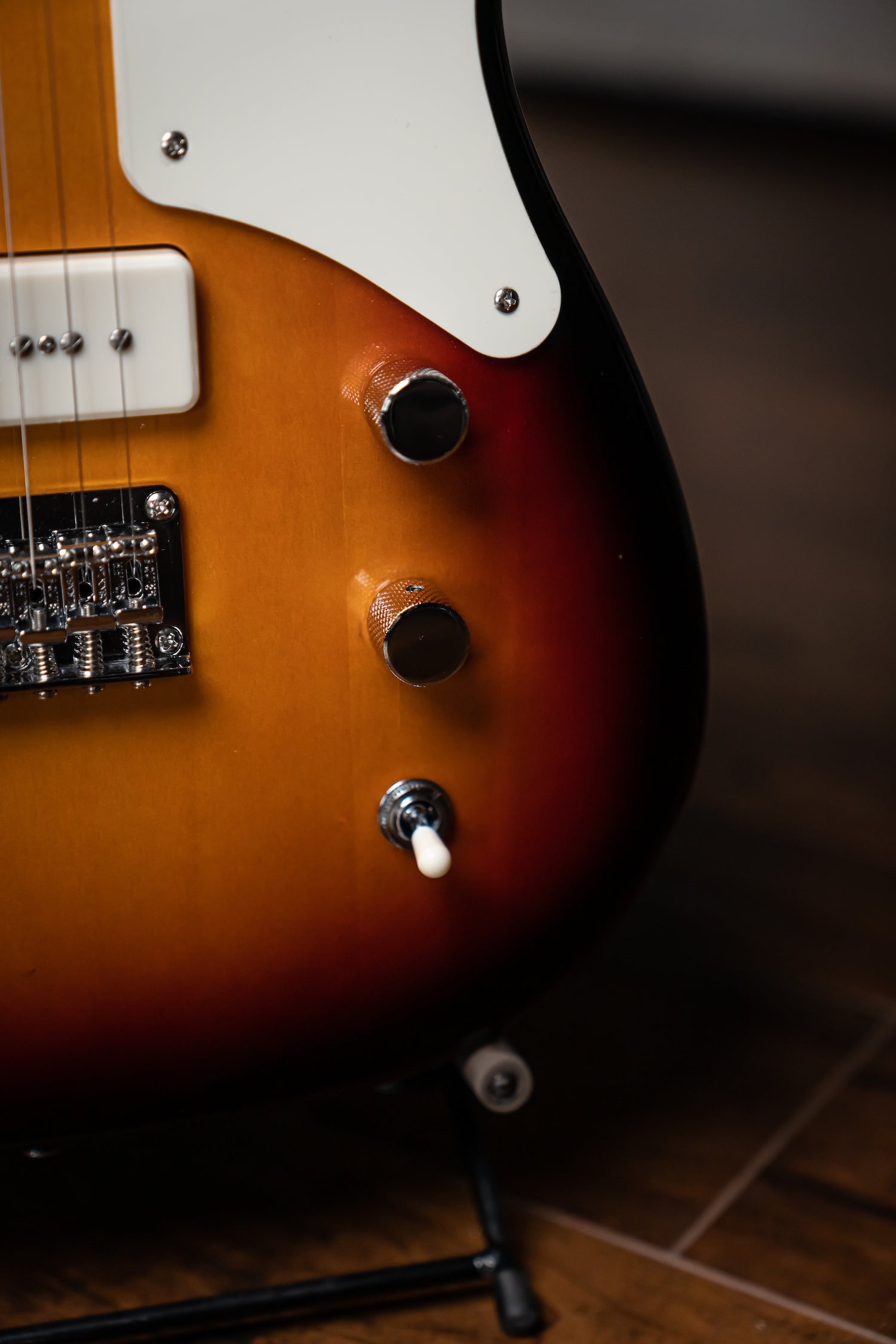 Squier Paranormal Baritone Cabronita Telecaster - 3 Color Sunburst