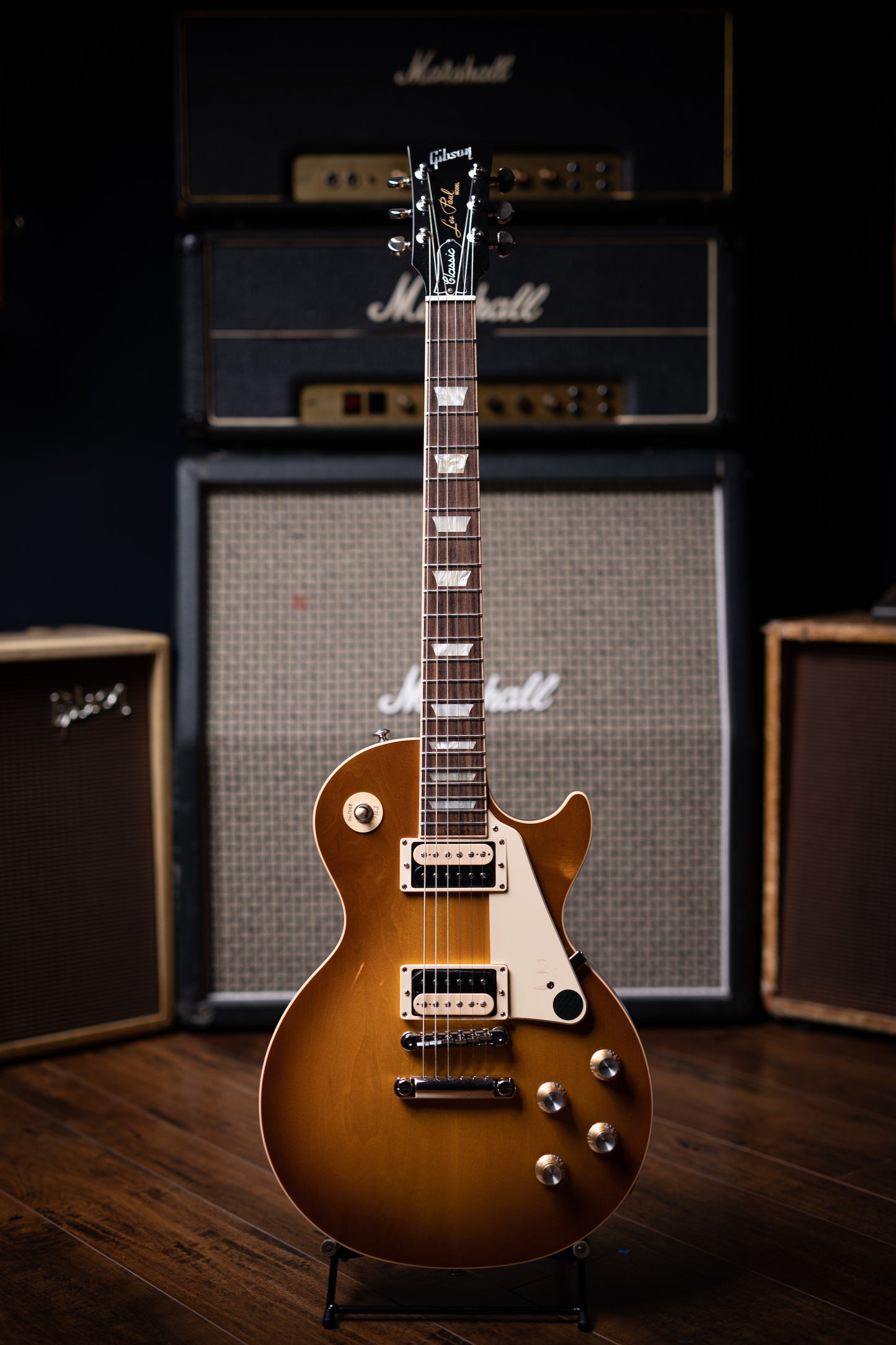 Gibson Les Paul Classic Electric Guitar - Honey Burst - Walt Grace Vintage