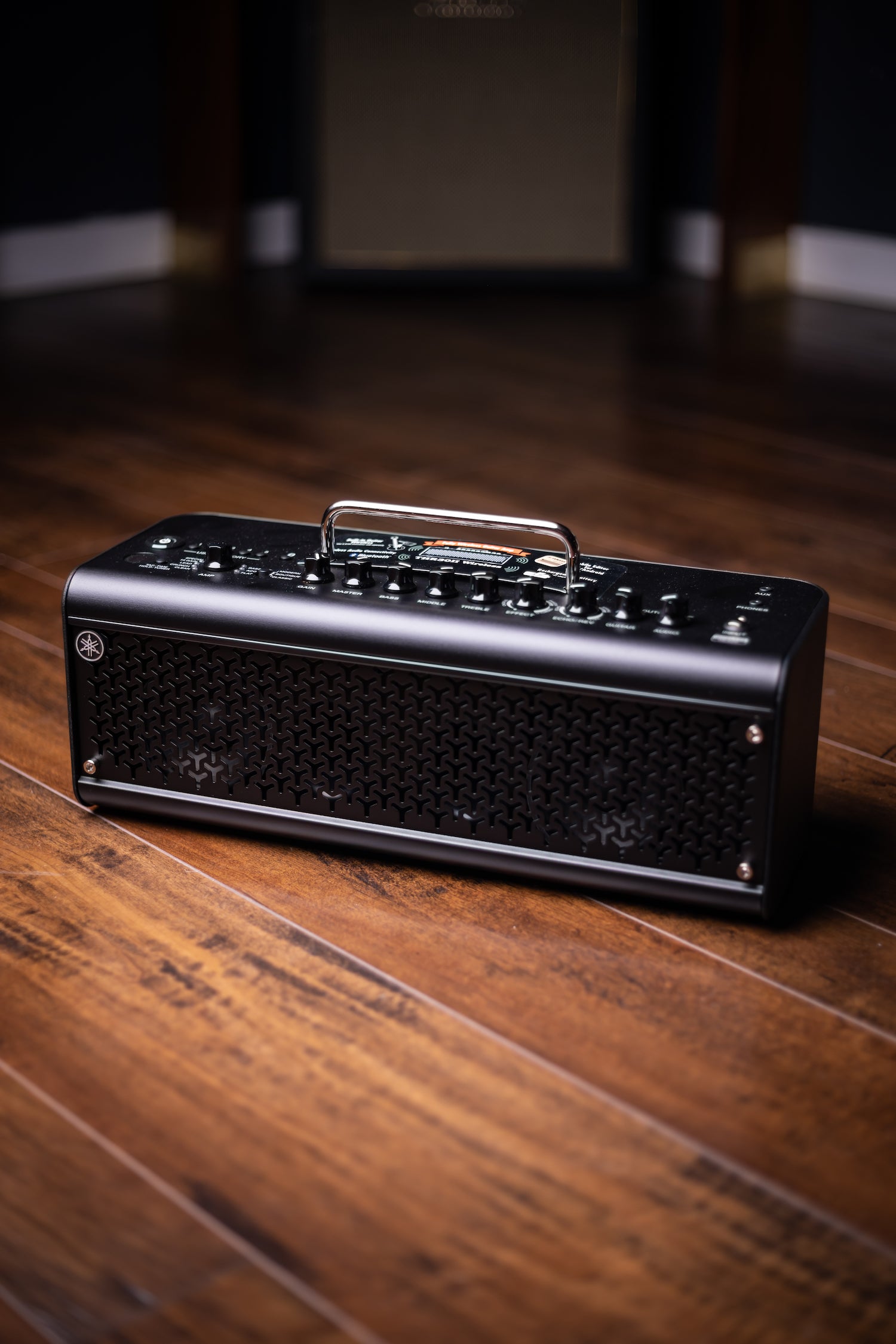 Yamaha THR30II Wireless Desktop Amplifier with Bluetooth - Gray