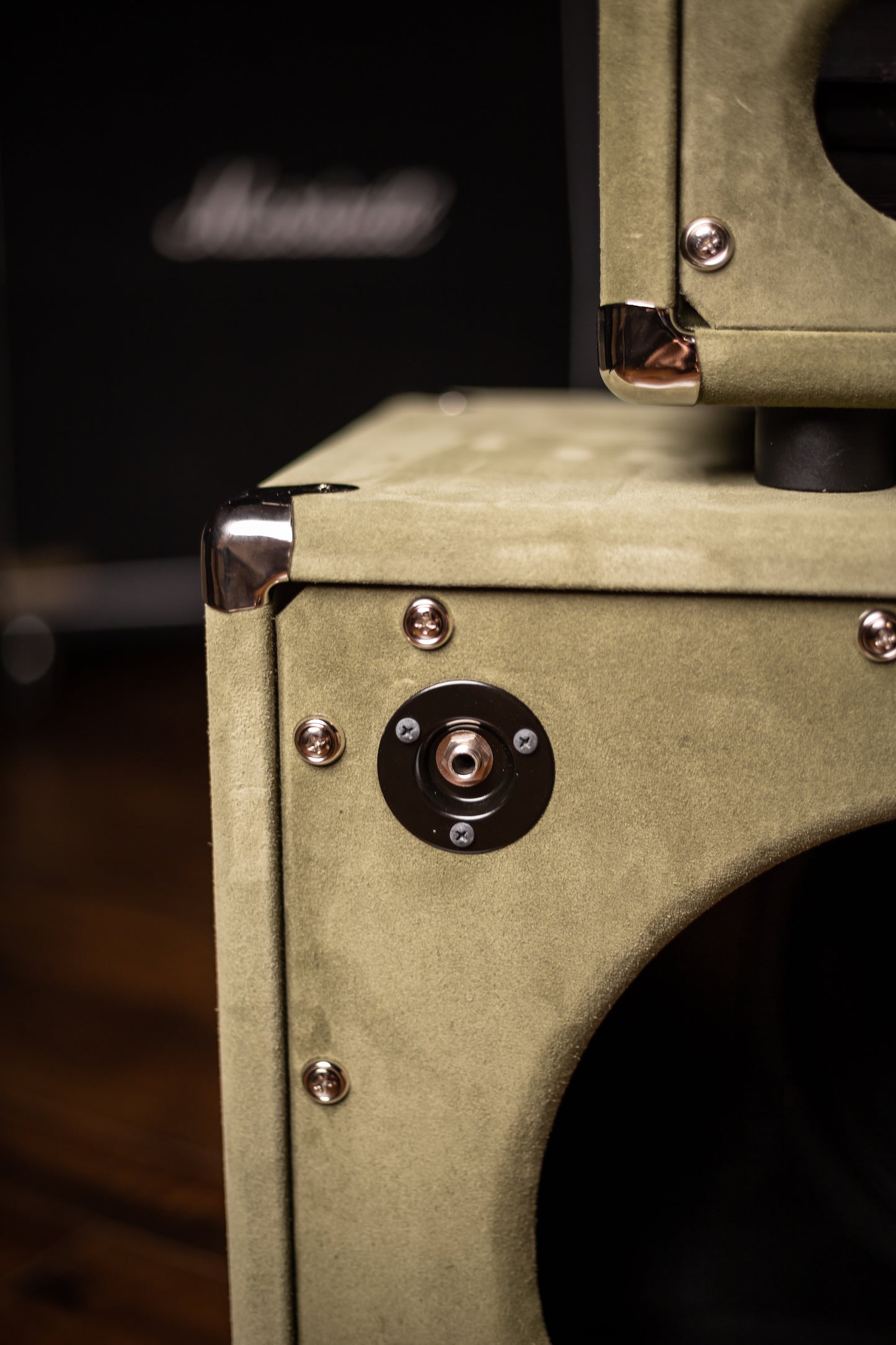 Two-Rock Studio Signature 35 Watt Tube Head and 12-65B 1x12 Extension Cabinet - Moss Green Suede, Silver Chassis, Vintage Gold Grill, Silver Knobs