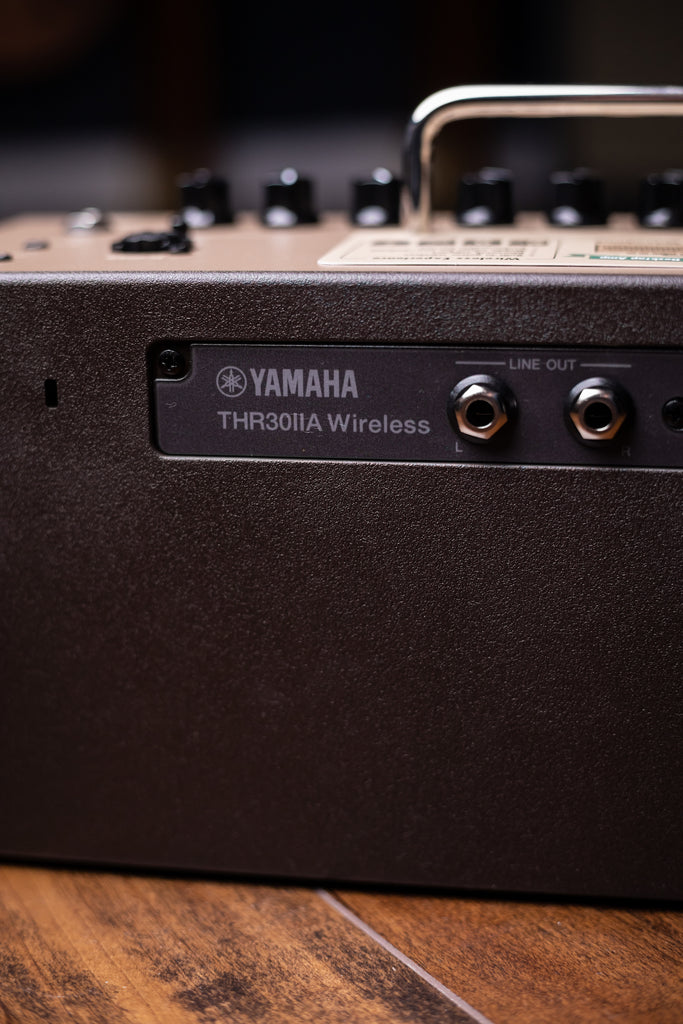 Yamaha THR30II Wireless Desktop Acoustic Amplifier with Bluetooth