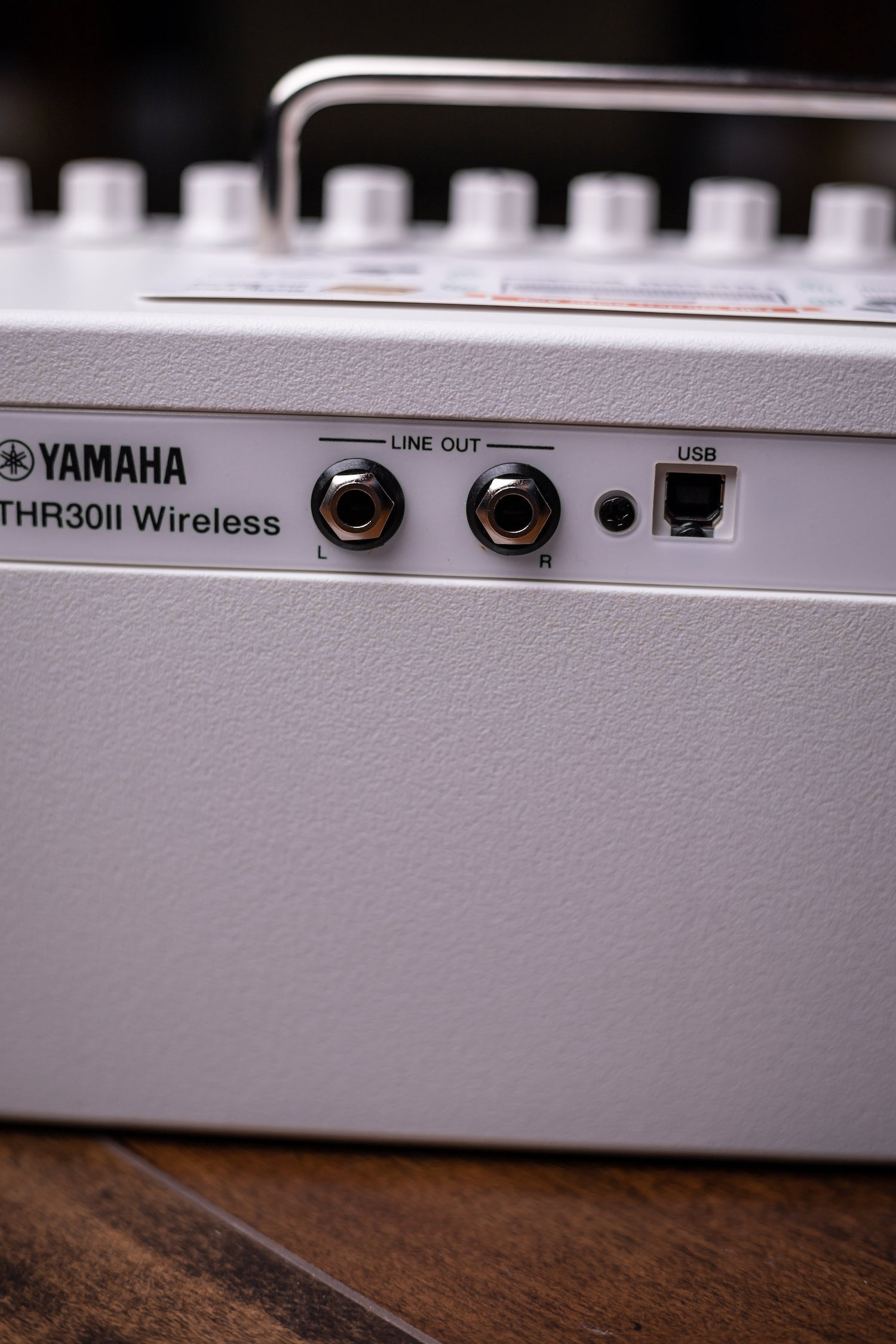 Yamaha THR30II Wireless Desktop Amplifier with Bluetooth - White