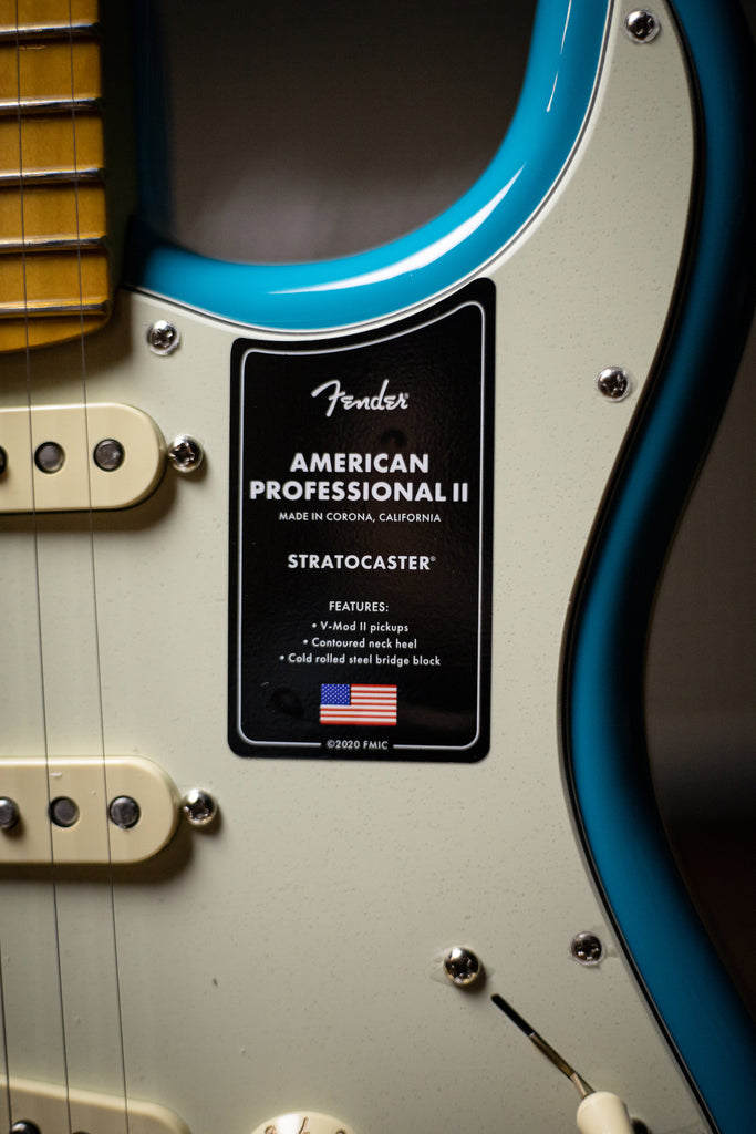 Fender American Professional II Stratocaster Maple Fretboard Electric Guitar - Miami Blue