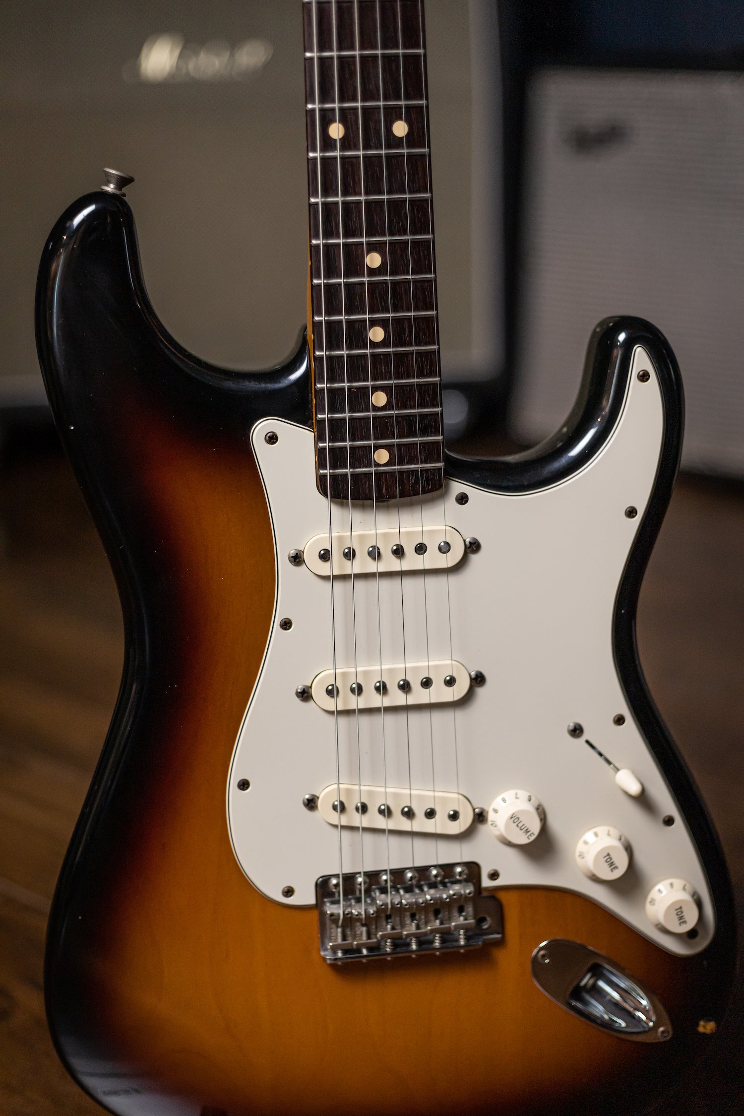 2001 Fender '62 Vintage Reissue Stratocaster - Sunburst