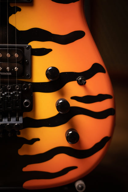 Kramer Pacer Vintage Electric Guitar with Black Hardware - Tiger Stripe