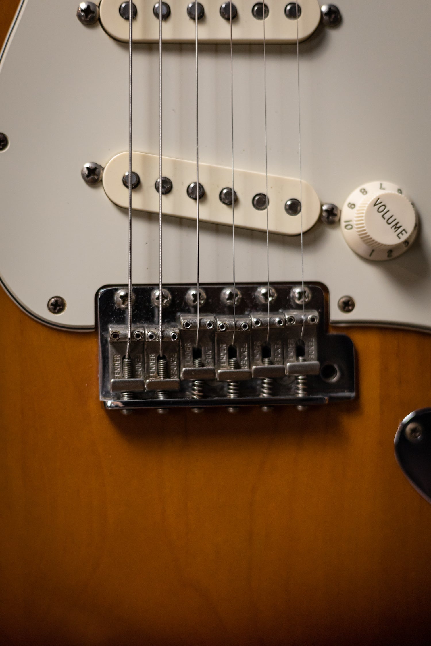 2001 Fender '62 Vintage Reissue Stratocaster - Sunburst