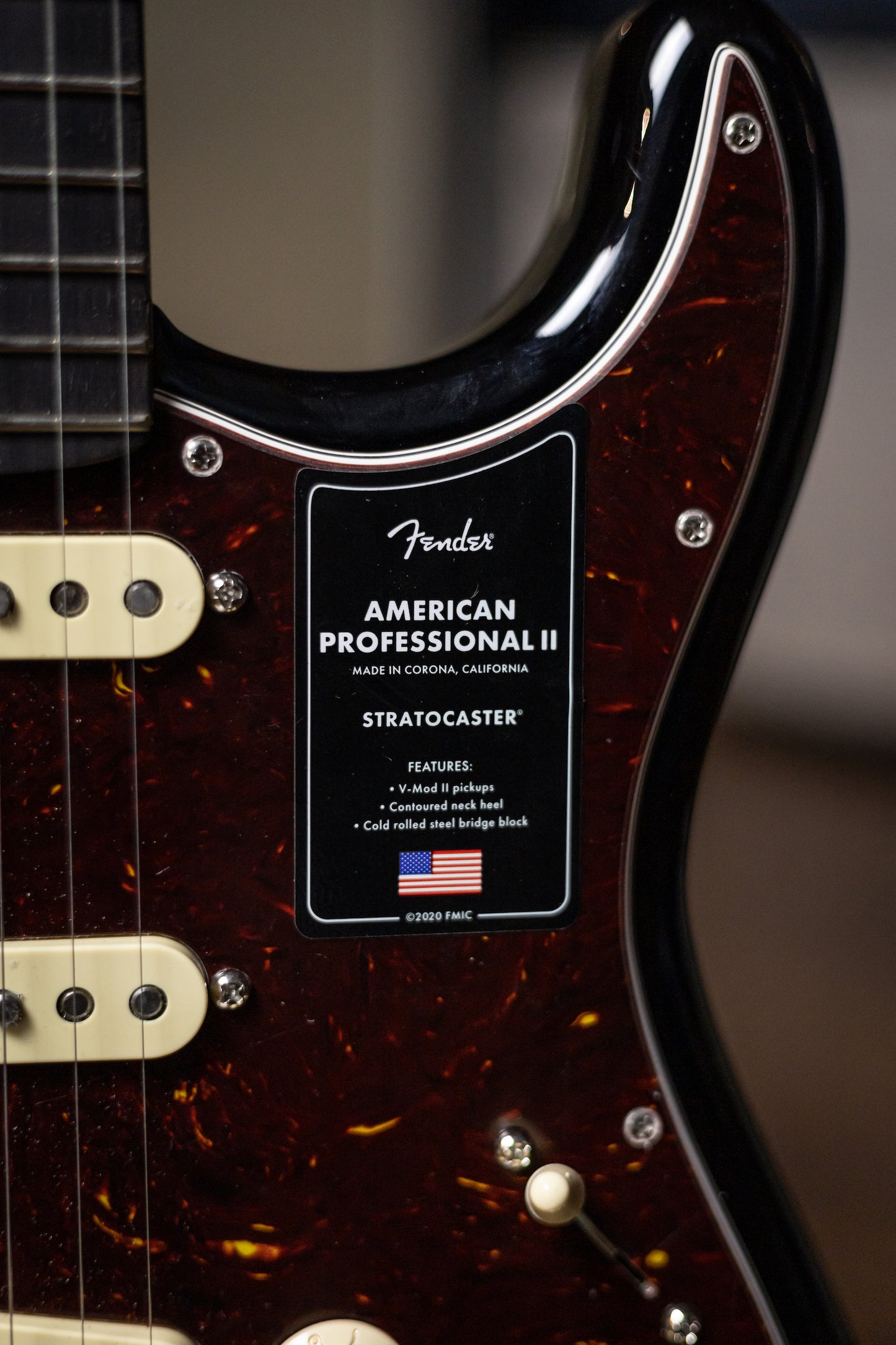 Fender American Professional II Stratocaster Rosewood Electric Guitar - 3-Tone Sunburst