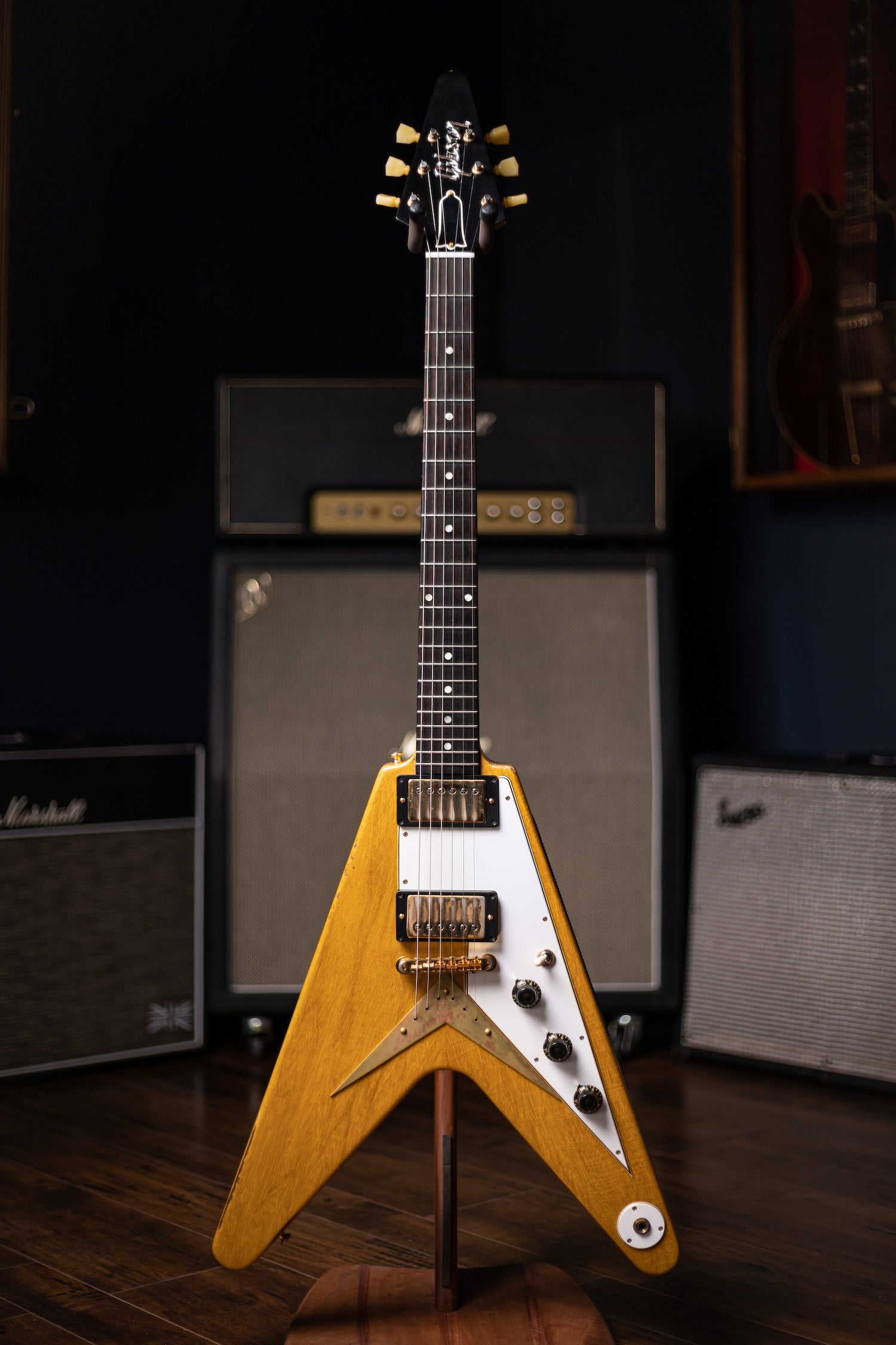 2021 Gibson Custom Shop 58 Korina Flying V Brazilian Rosewood Fingerboard Murphy Lab Light Aged GH Electric Guitar - Natural 81027