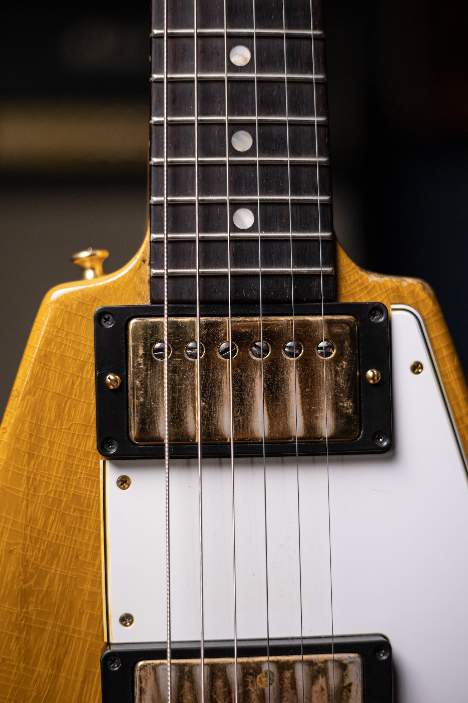 2021 Gibson Custom Shop 58 Korina Flying V Brazilian Rosewood Fingerboard Murphy Lab Light Aged GH Electric Guitar - Natural 81027