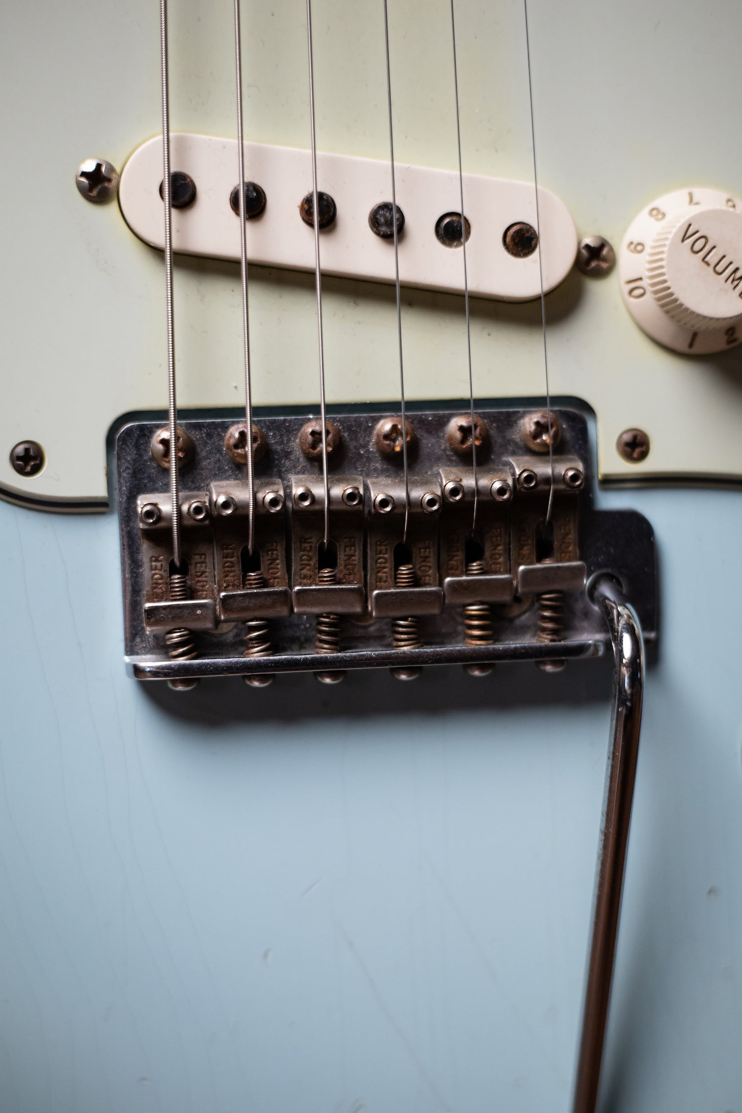 2012 Fender 1960 Stratocaster Relic Electric Guitar - Sonic Blue