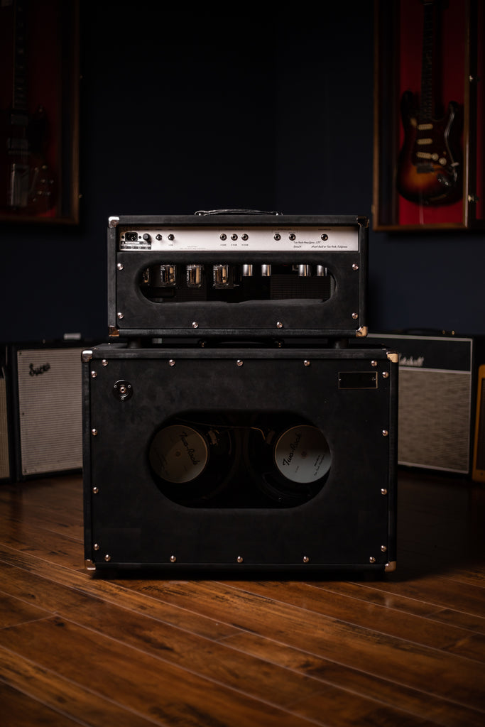 Two-Rock Silver Sterling Signature 100w Tube Head and Cabinet (SSS Width) - Black Suede, Silver Chassis, Silver Thread Grill, Silver Skirt Knobs